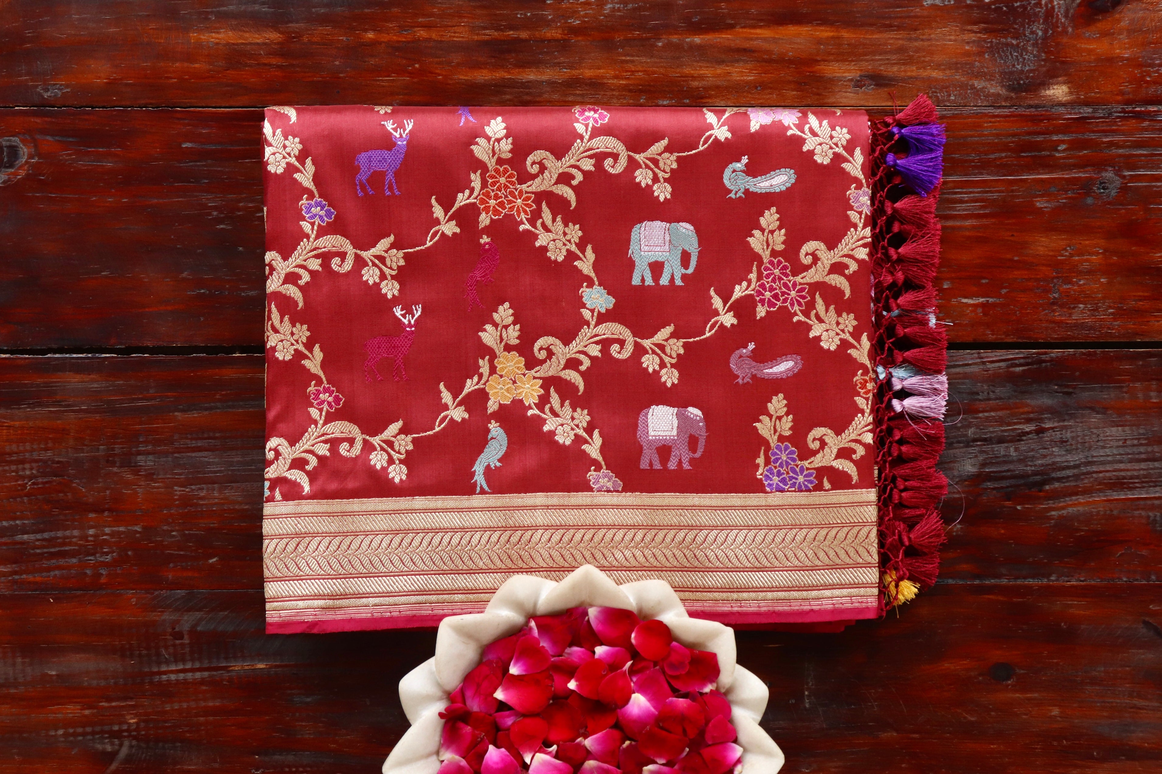 Maroon Kadhua Shikargah Pure Silk Handloom Banarasi Saree