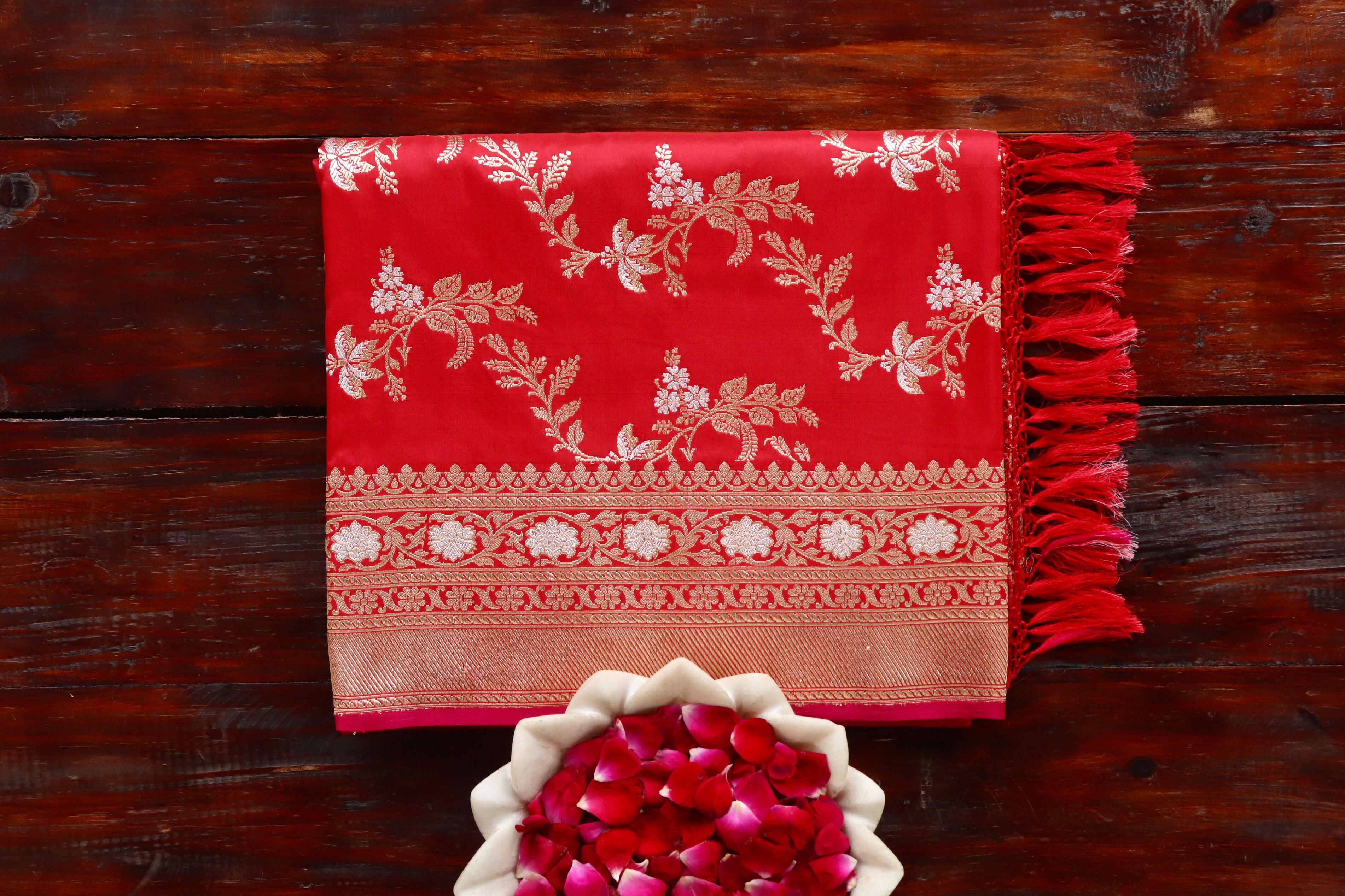 Classic Red Kadhua Phool Jangla Katan Silk Saree