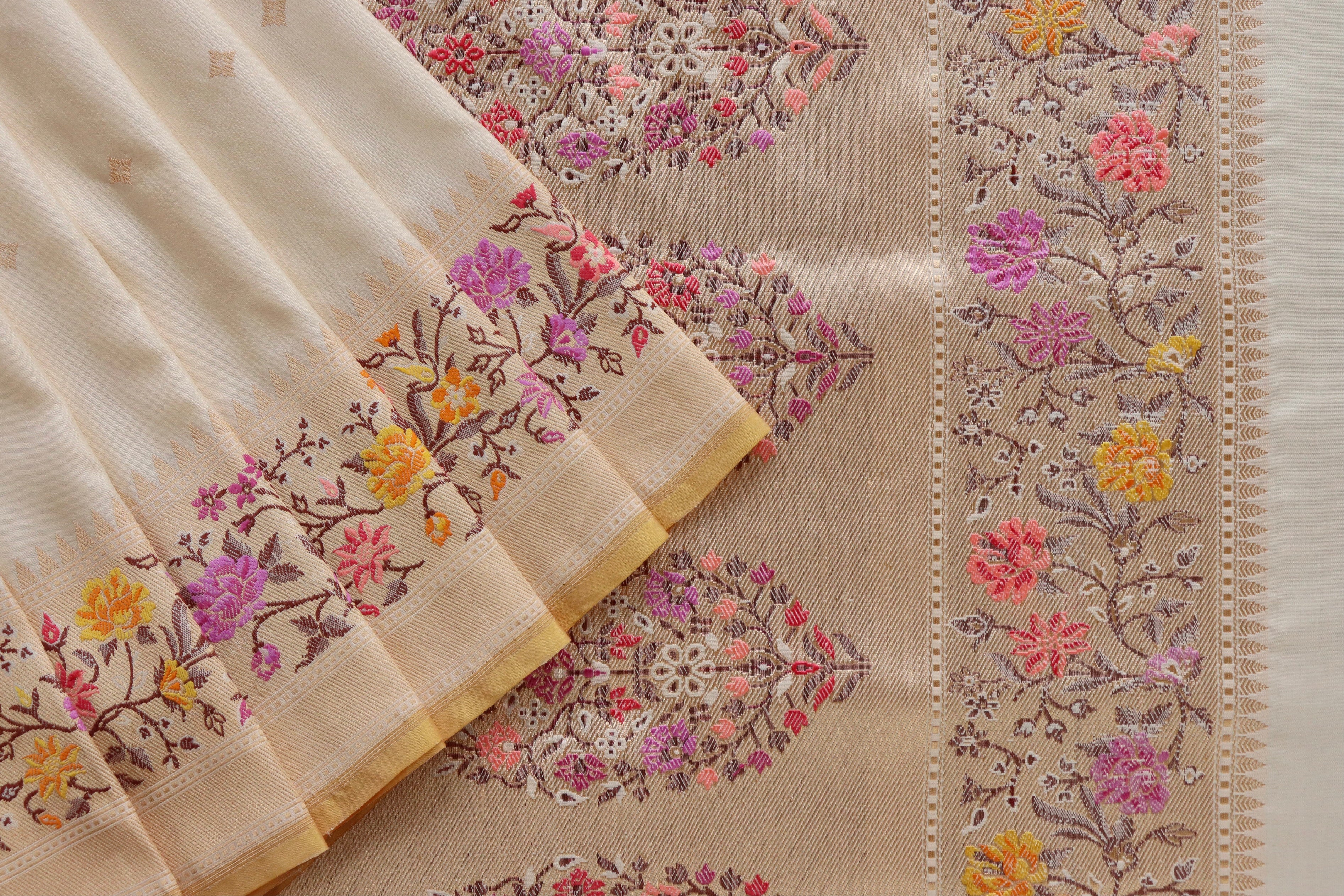 Ivory Meenadar Kadhua  Pure Silk Handloom Banarasi Saree