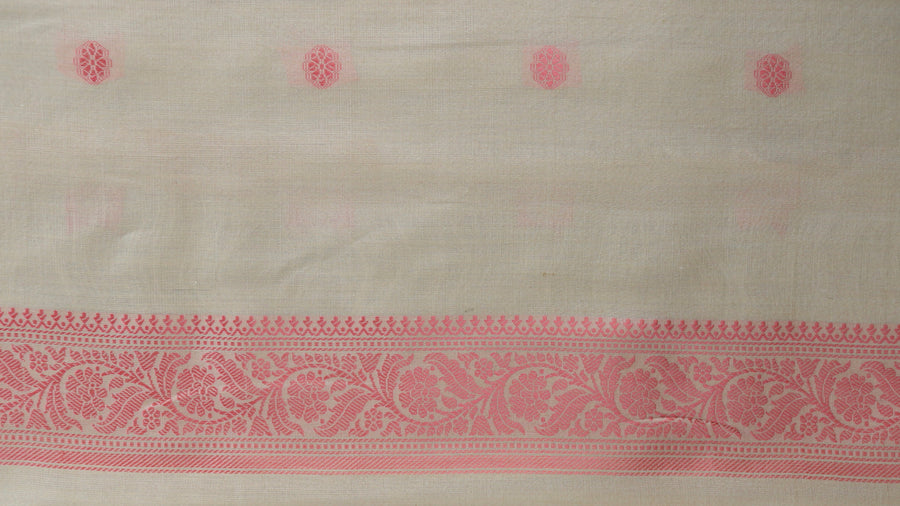 Cream Kadhua Kuniya Pure Silk Handloom Banarsi Saree