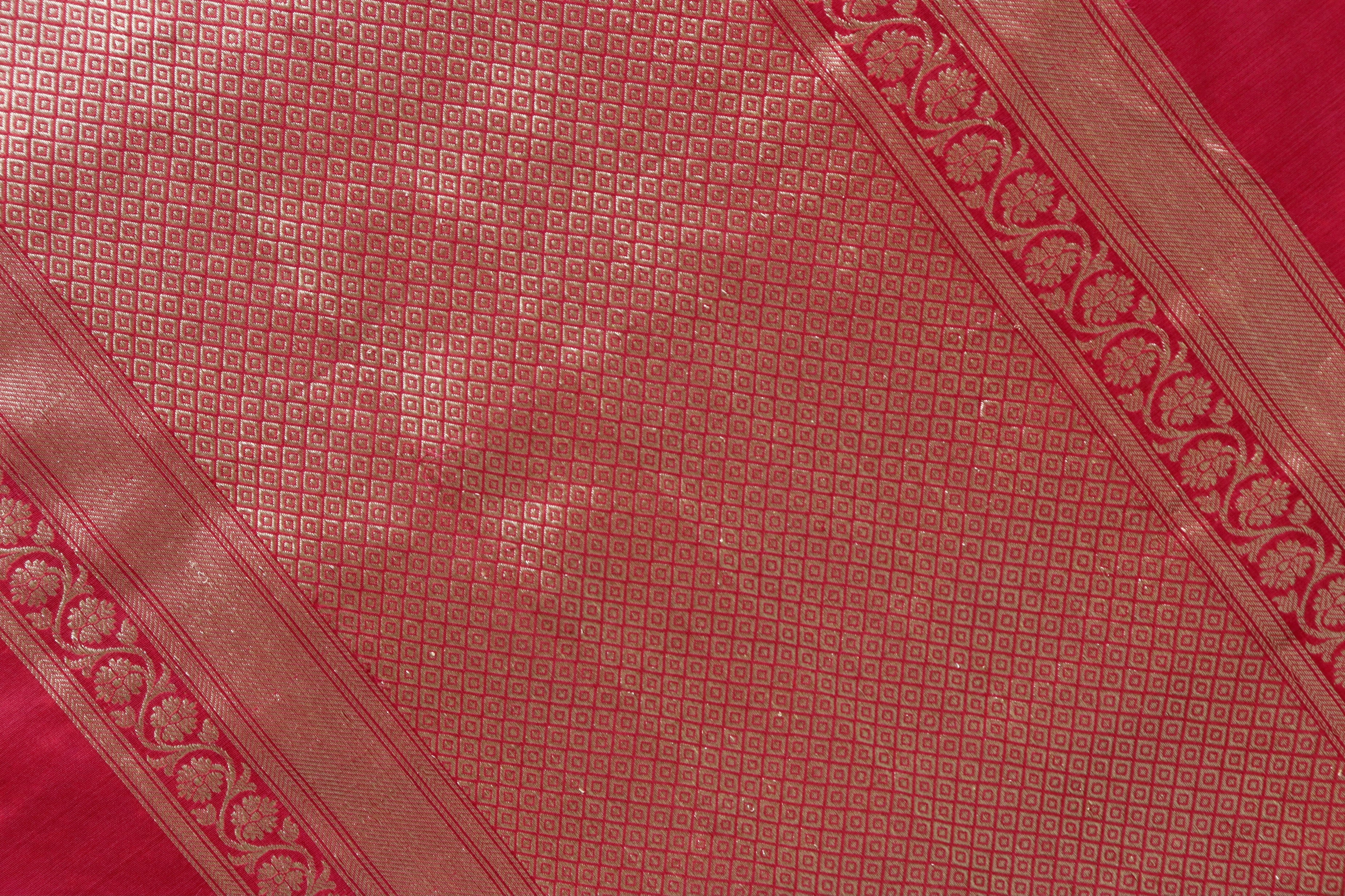 Red Ginnie Motif Pure Silk Handloom Banarasi Saree