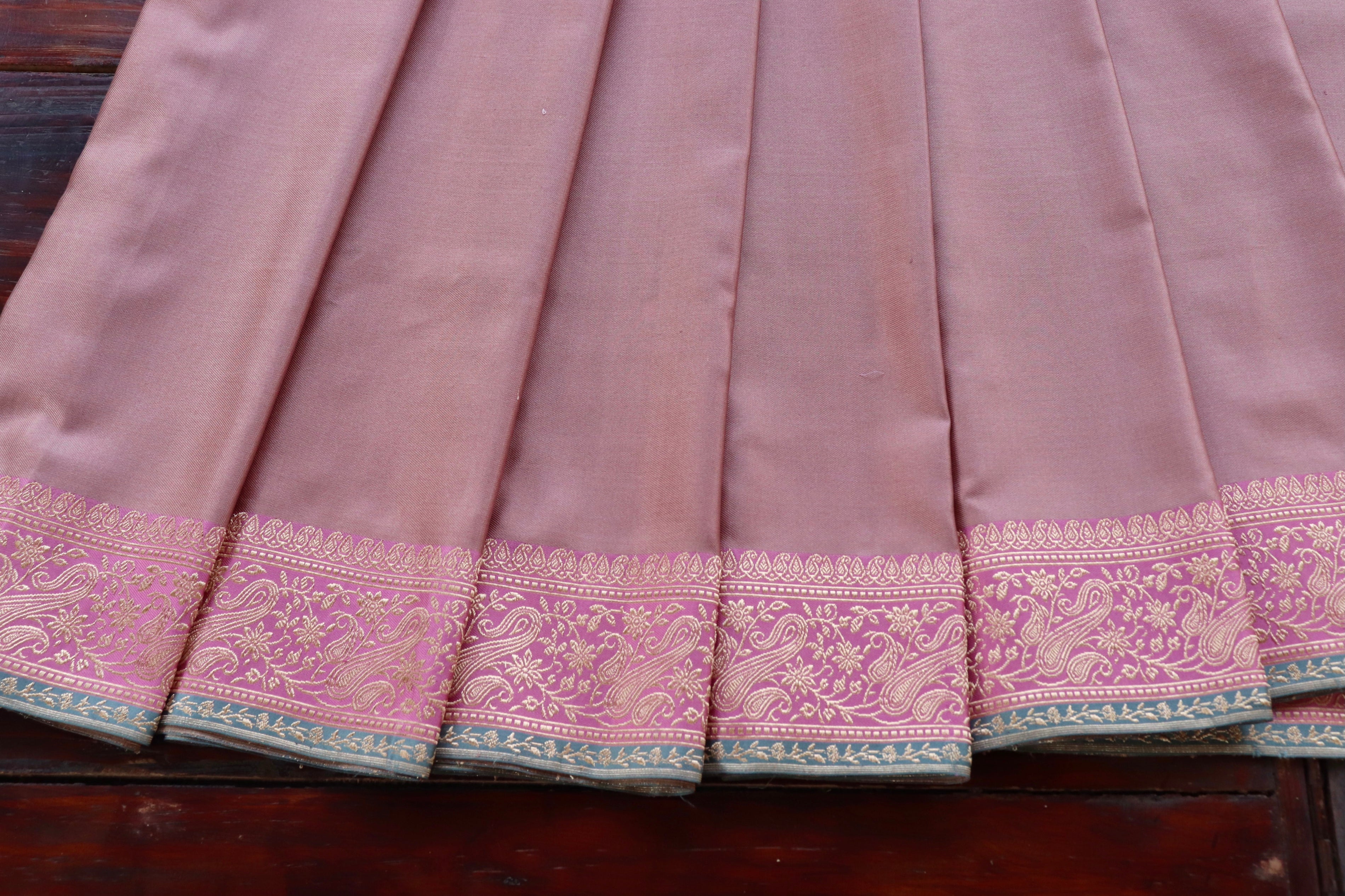 Shades of Pink Banarasi Handwoven Satin Silk Saree