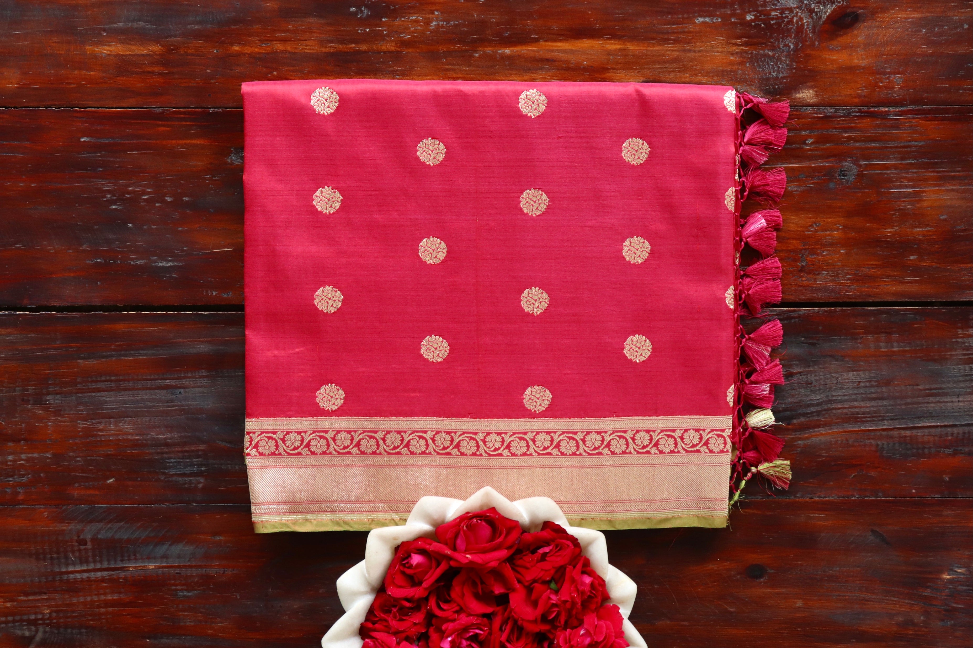 Red Ginnie Motif Pure Silk Handloom Banarasi Saree