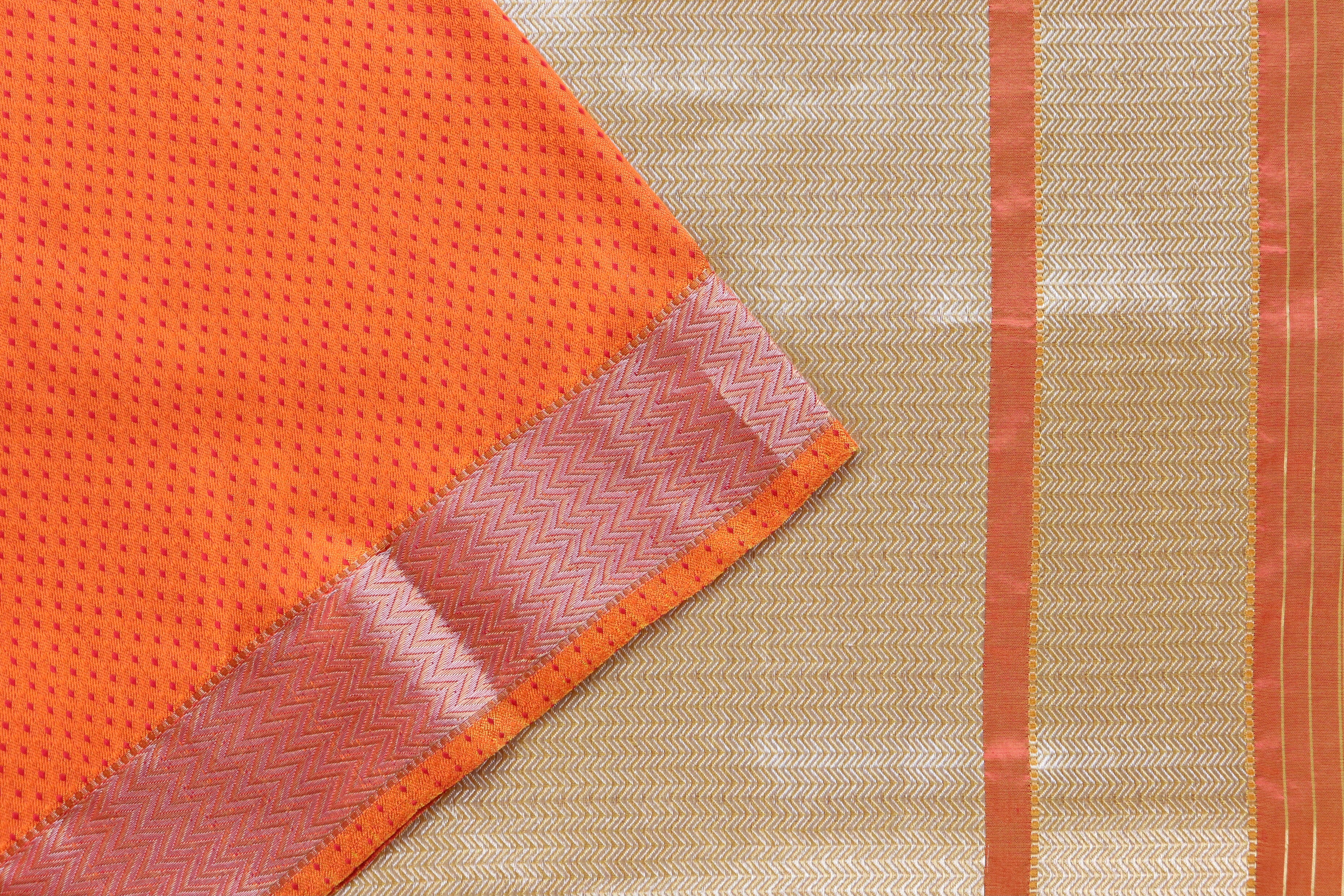 Red and Orange Do Rukhi Resham Handwoven Banarasi Tanchoi Silk Saree