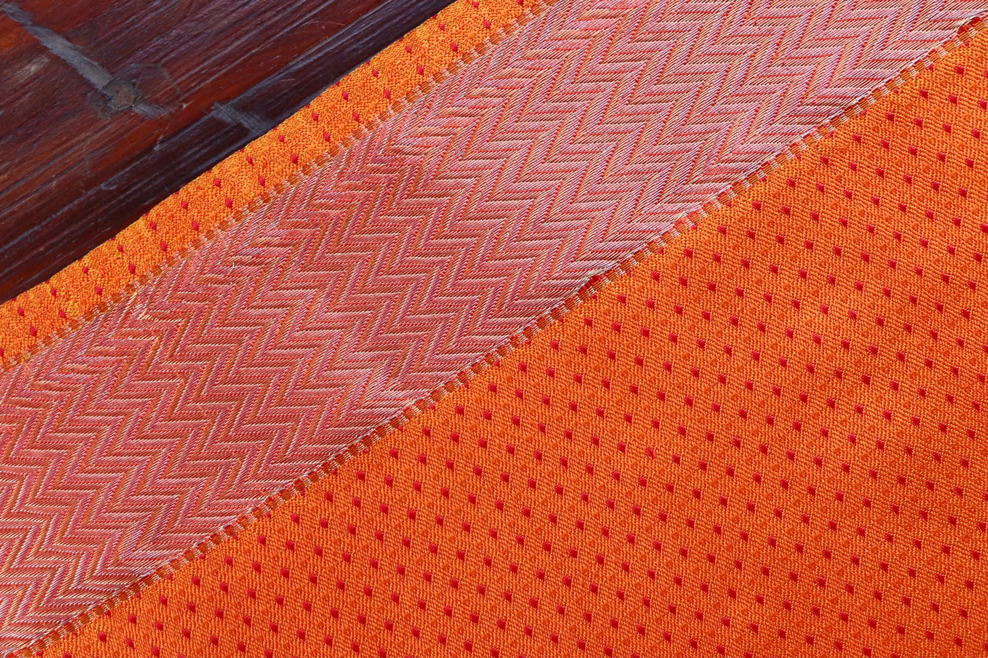 Red and Orange Do Rukhi Resham Handwoven Banarasi Tanchoi Silk Saree