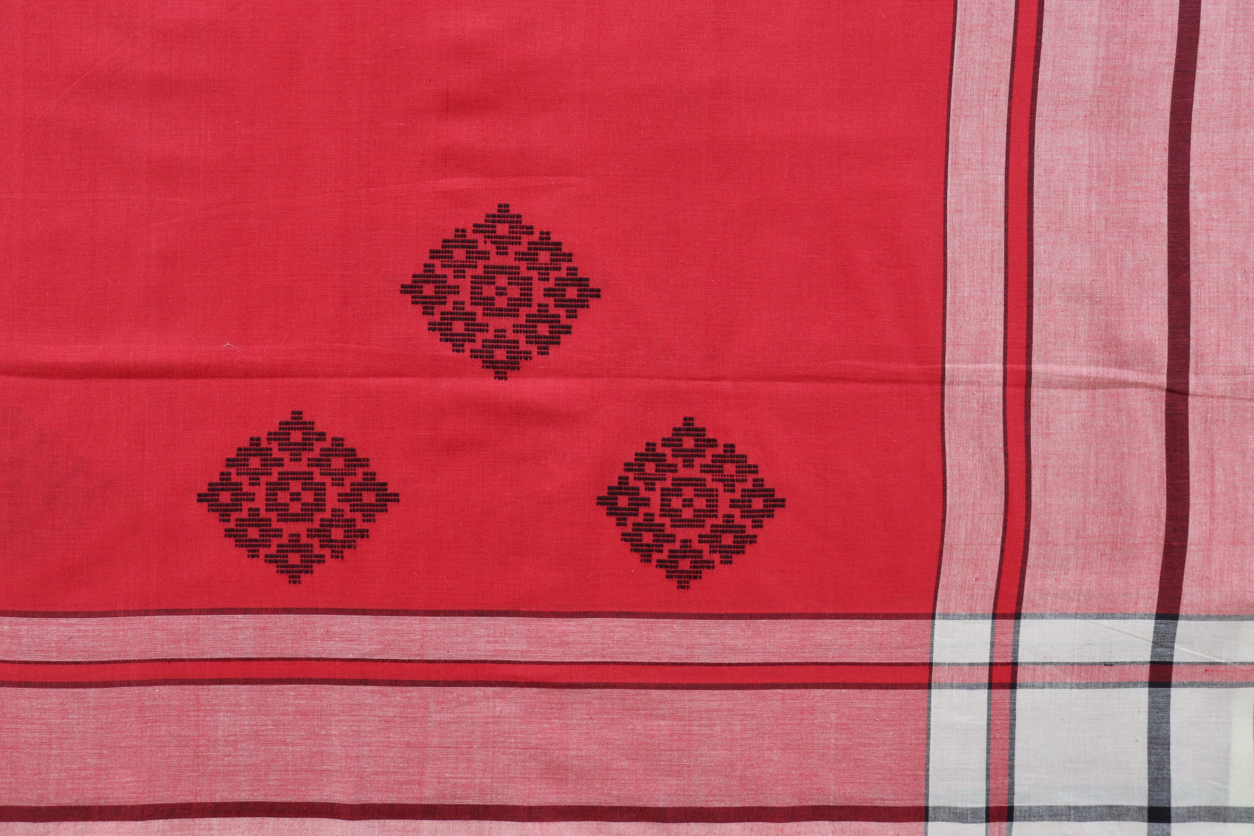 Janaki Red Handwoven Baavanbuti Cotton saree