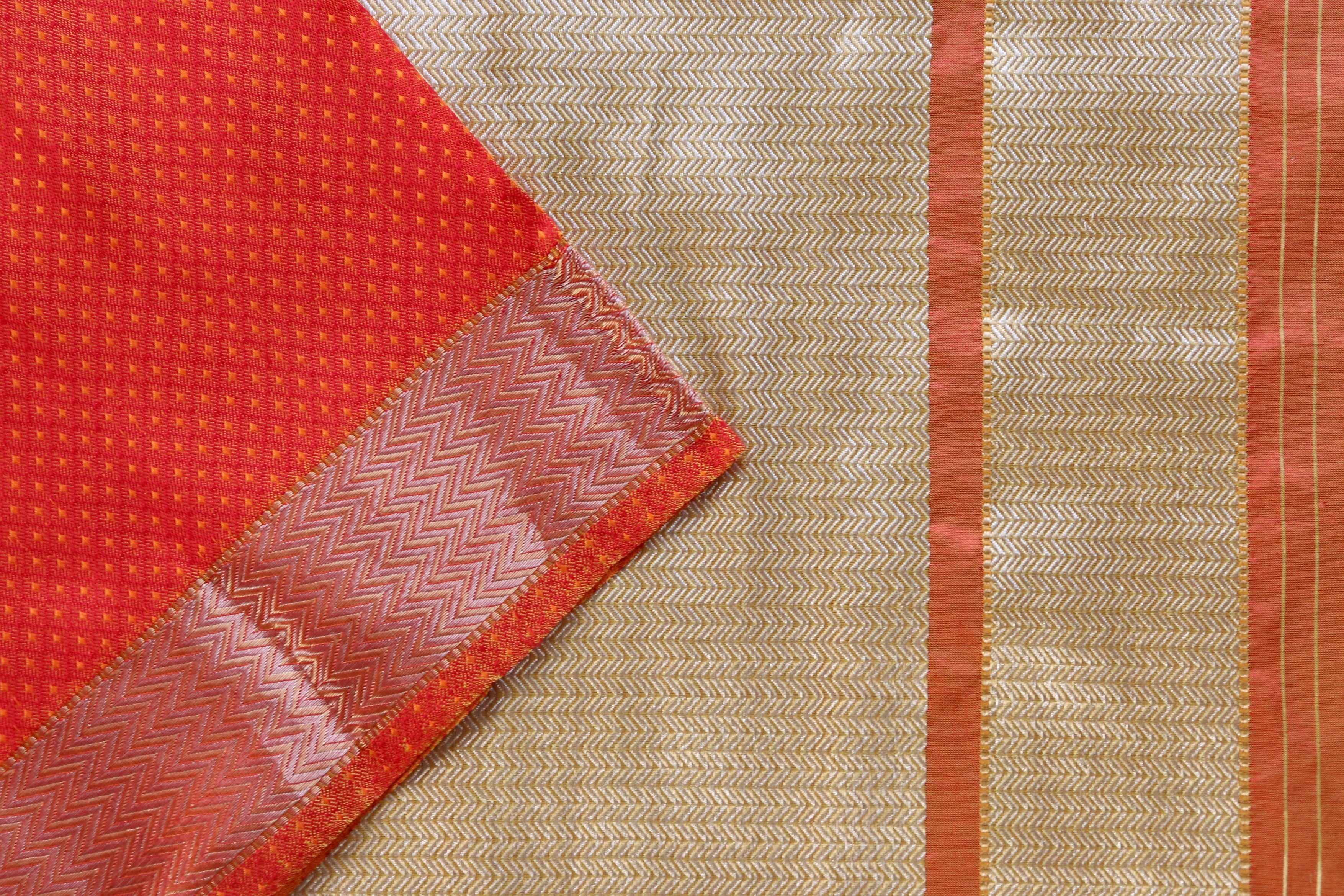 Red and Orange Do Rukhi Resham Handwoven Banarasi Tanchoi Silk Saree