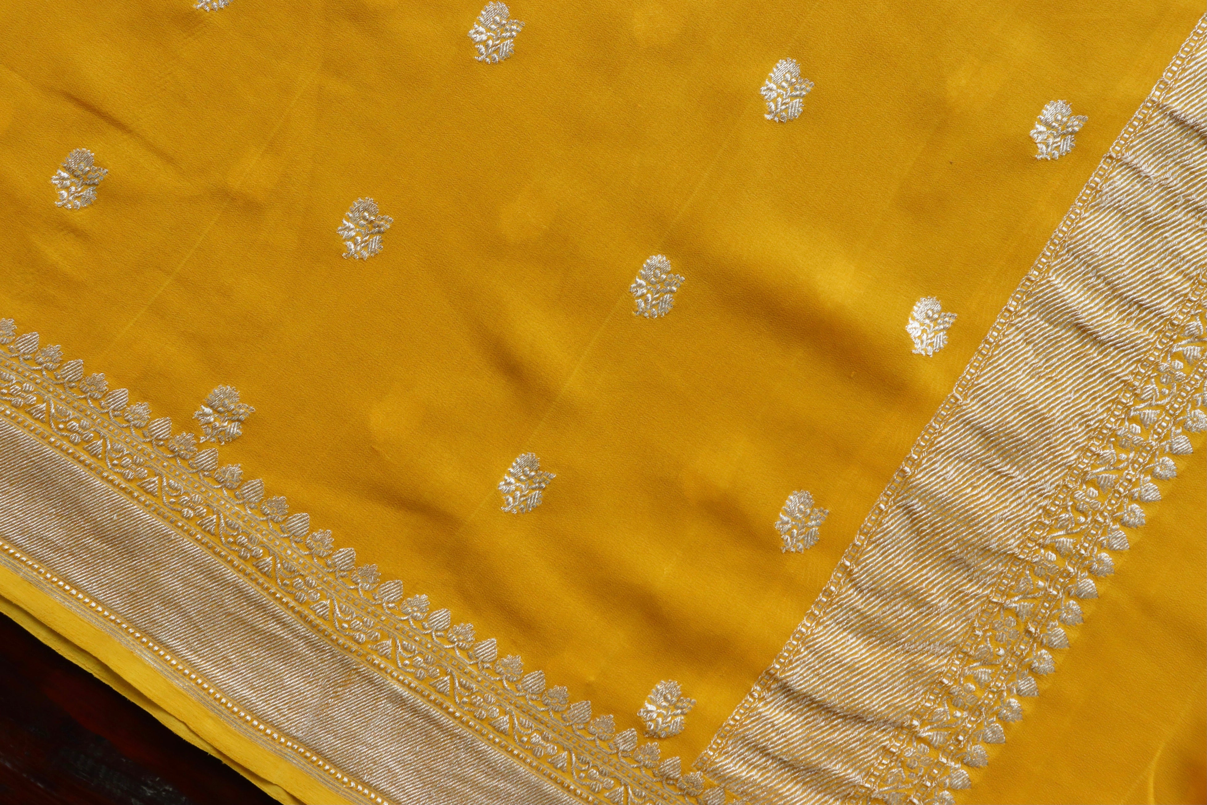 Turmeric Yellow Motif Pure Silk Handloom Banarasi Dupatta