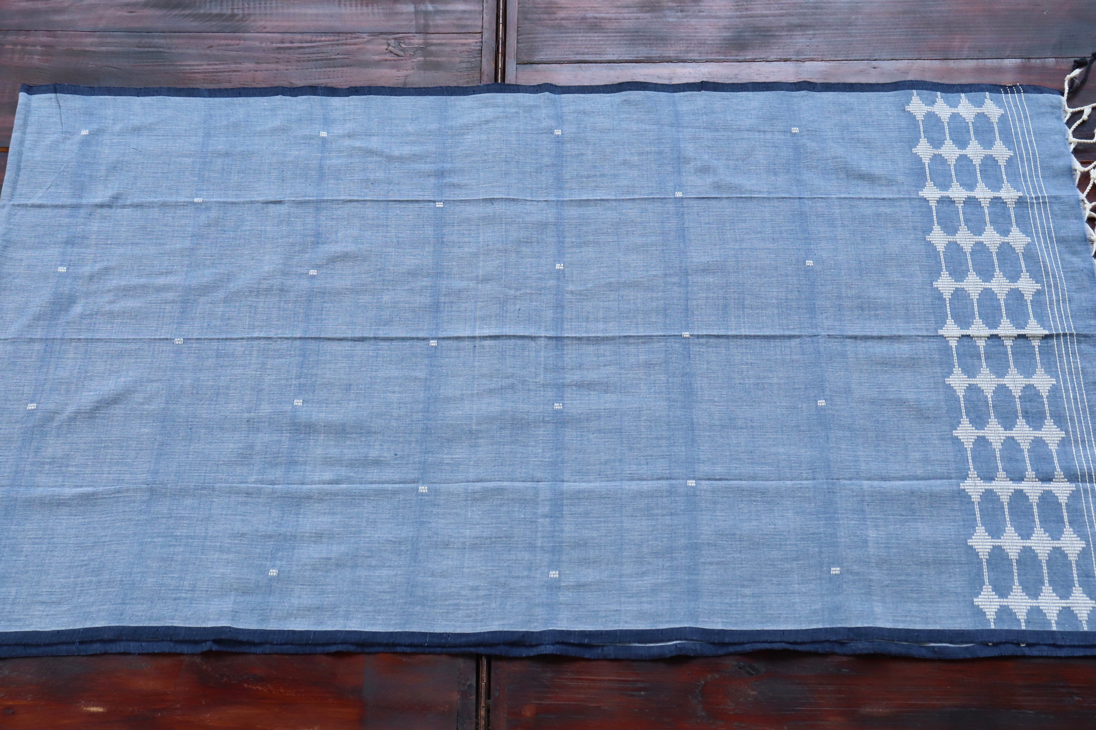 Rajjo Blue Cotton Handwoven Bavaanbuti Stole