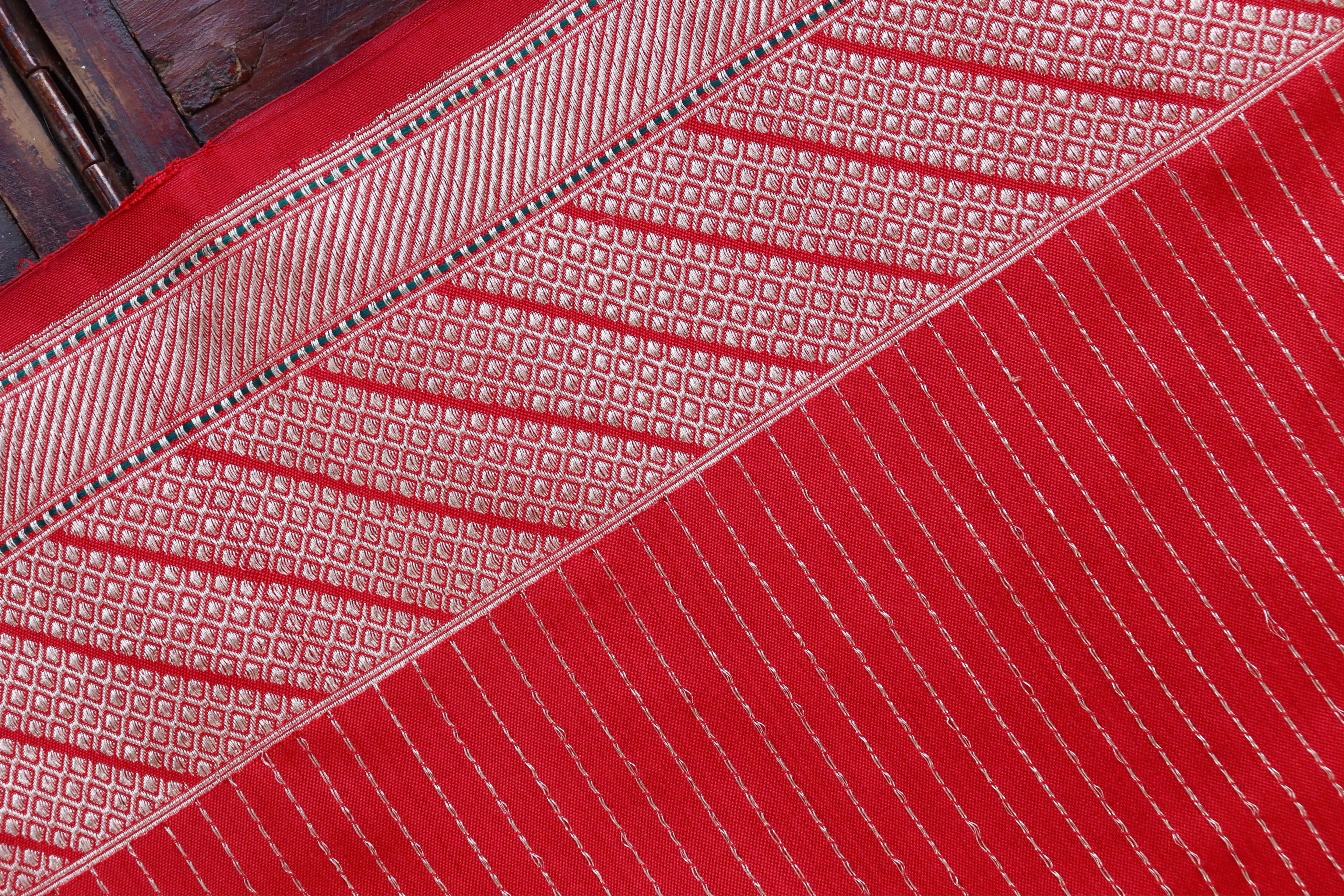 Classic Red Handloom Banarasi Silk Saree