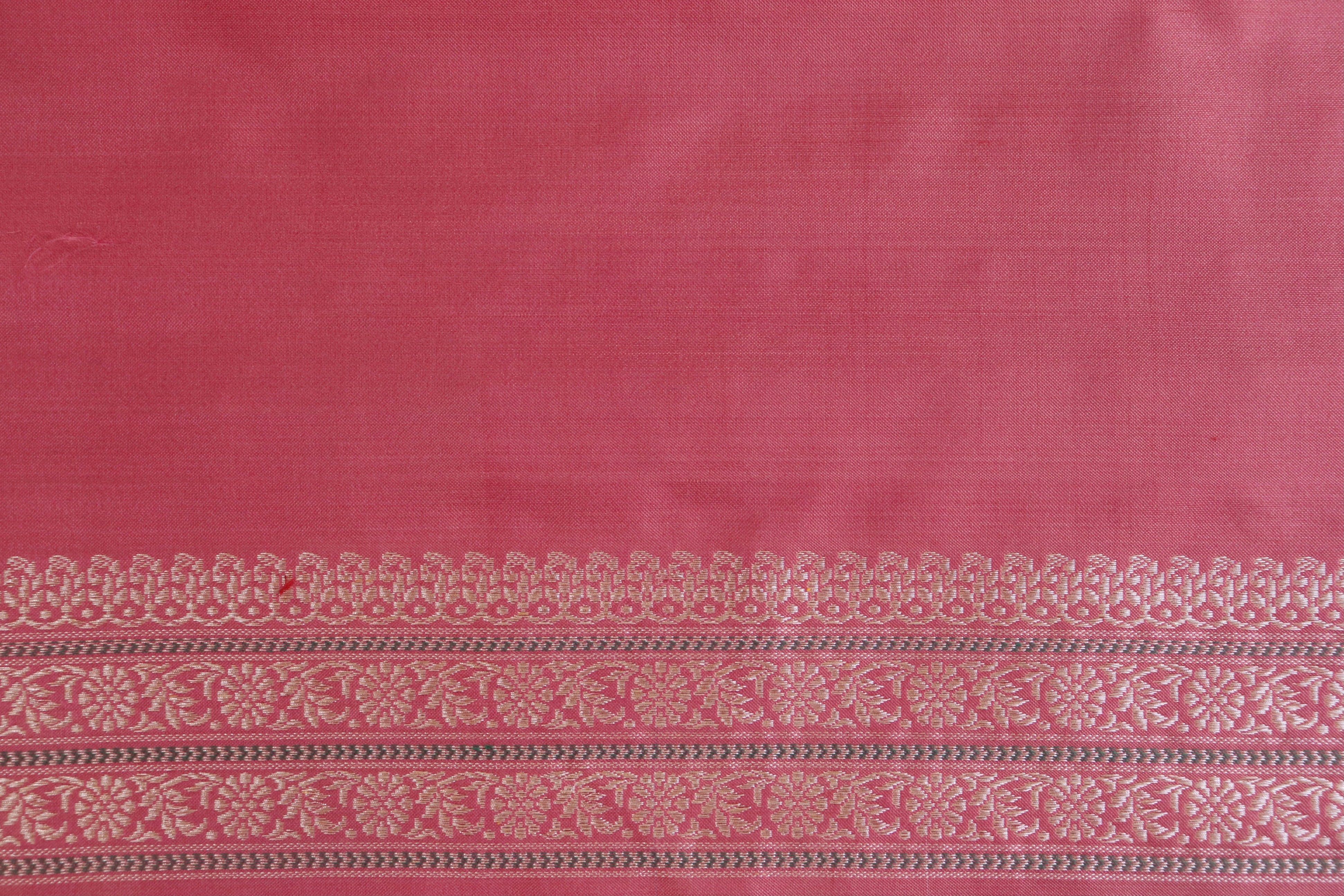 Salmon Pink Peacock Motif Pure Silk Handloom Banarasi Saree