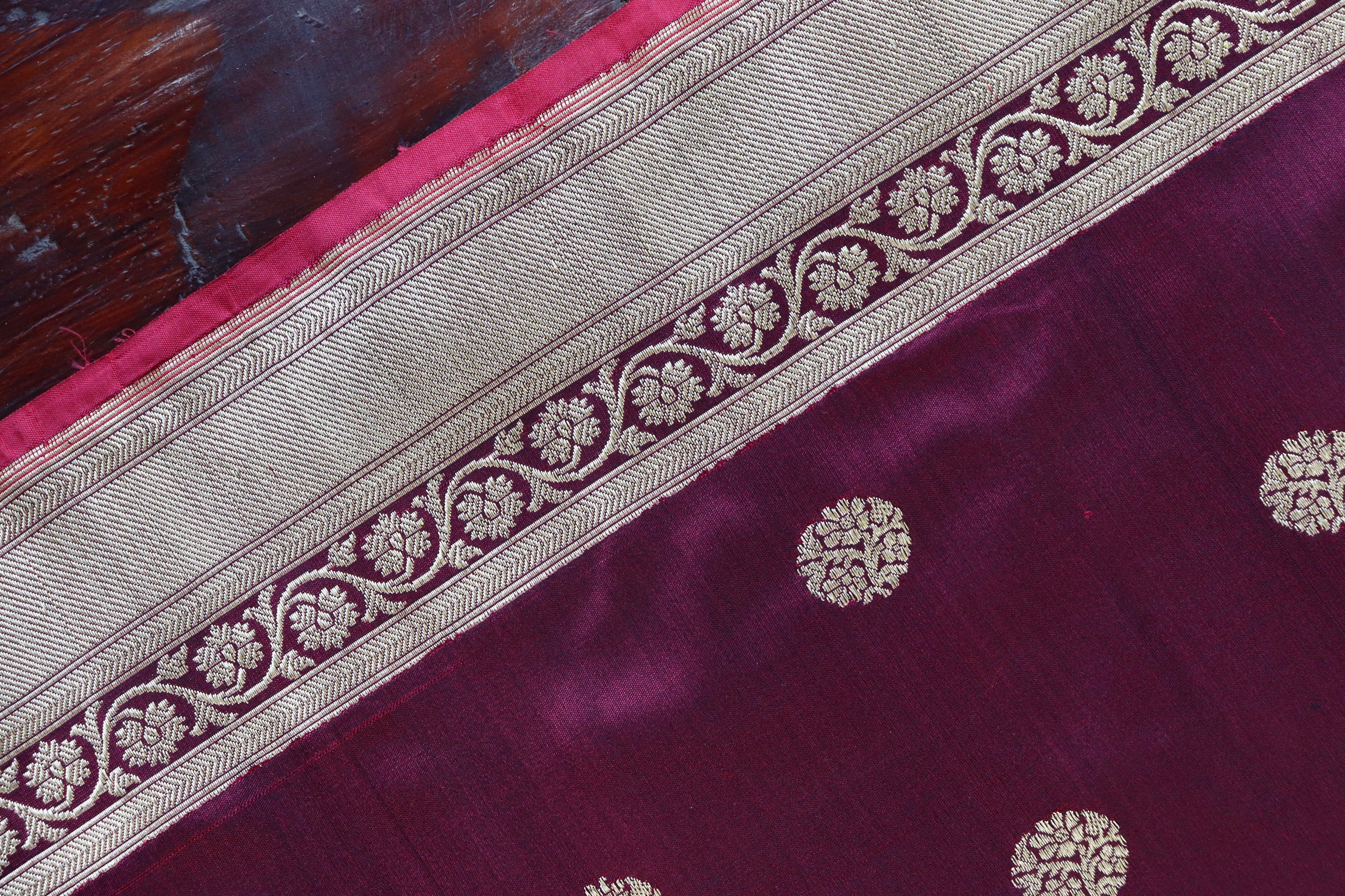 Maroon Ginnie Motif Pure Silk Handloom Banarasi Saree