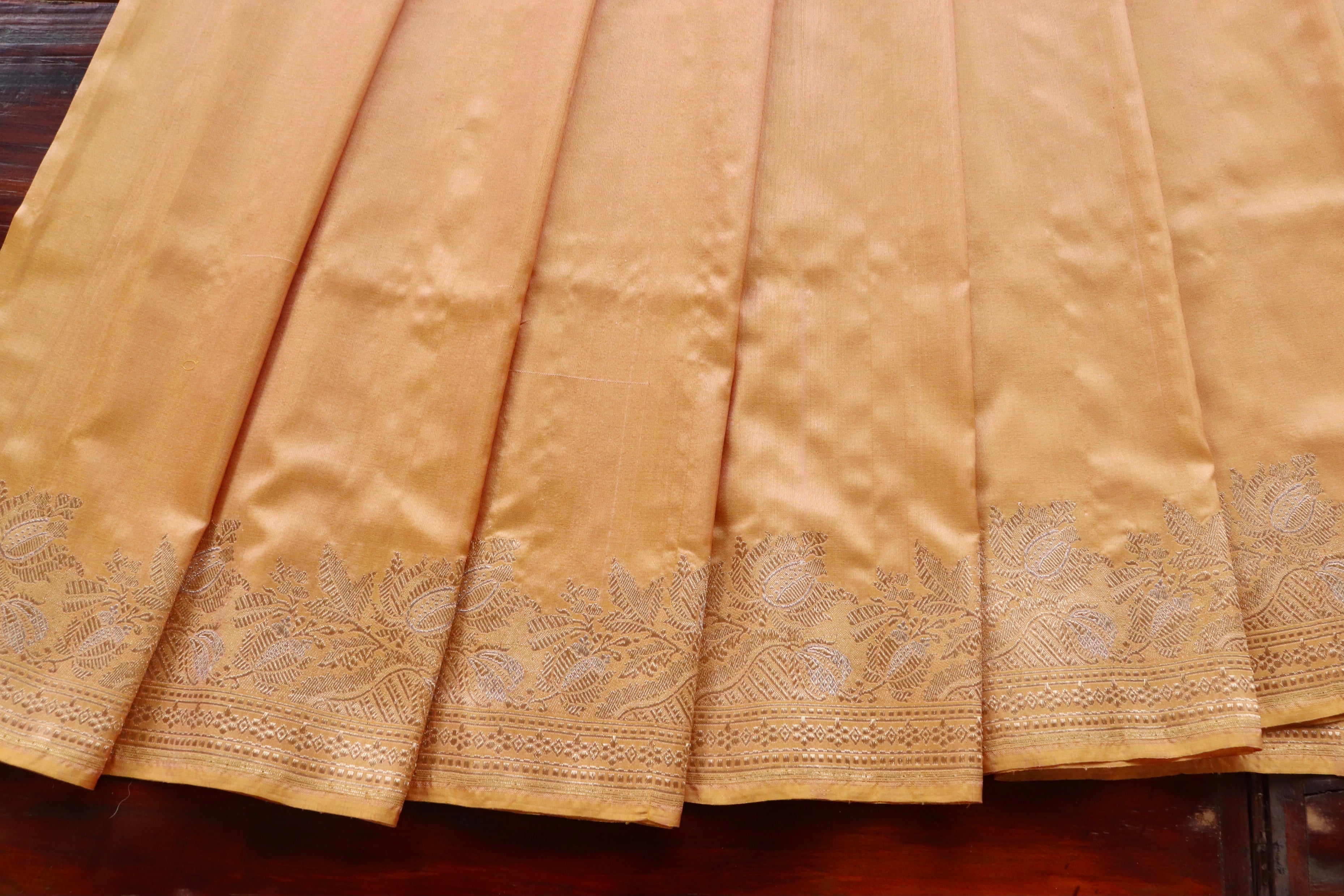 Peach Katan Silk  Handloom Banarasi Saree