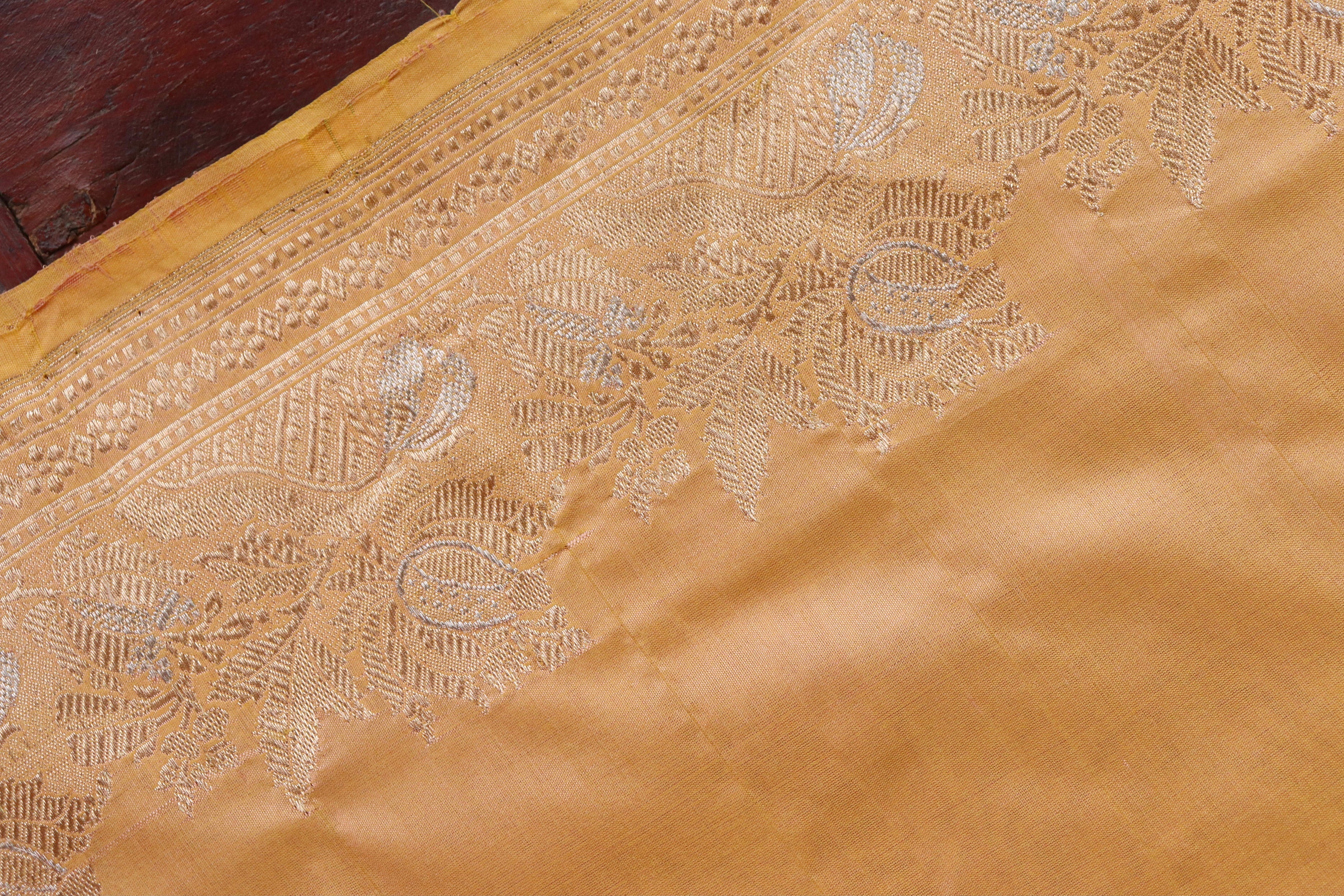 Peach Katan Silk  Handloom Banarasi Saree