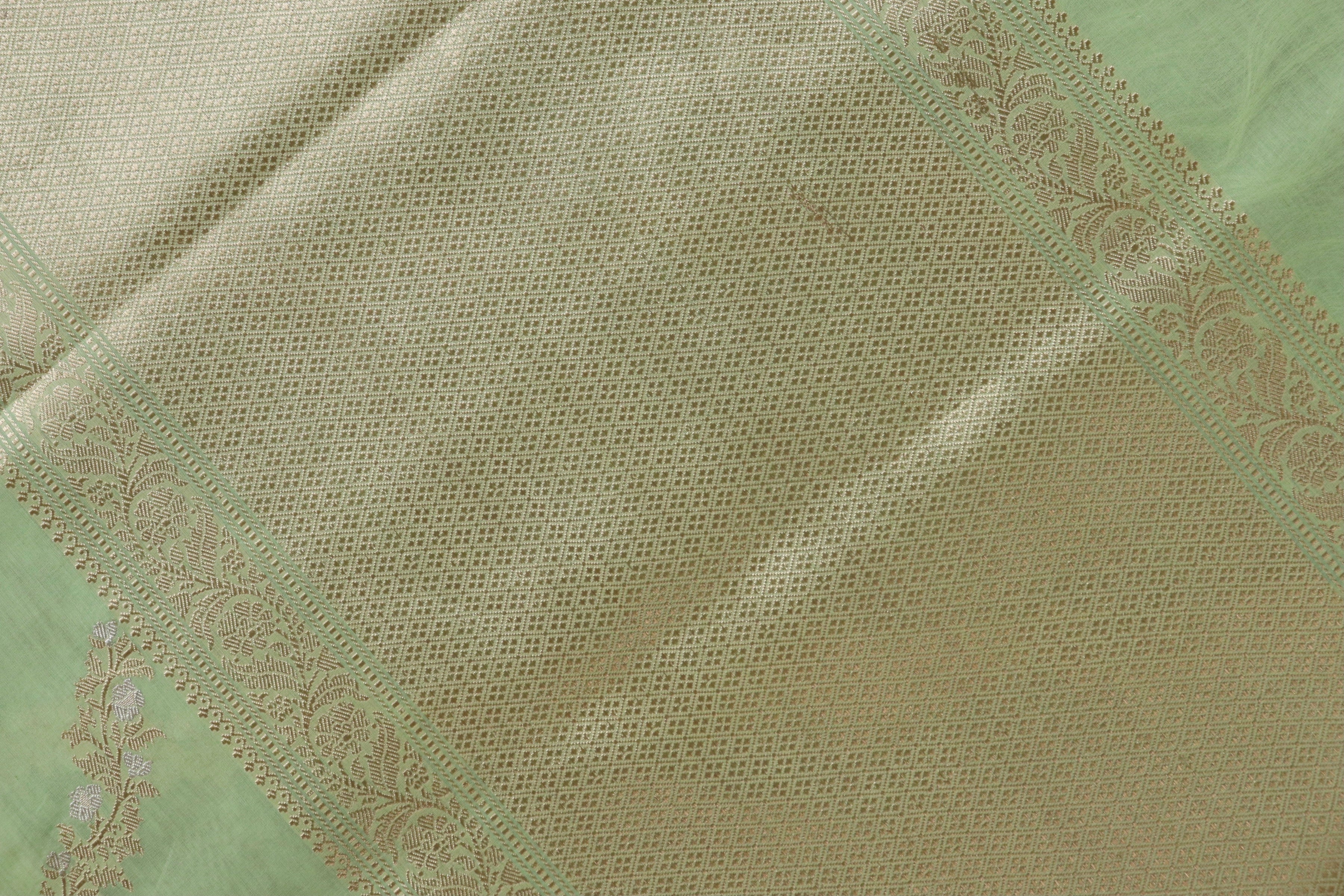 Pista Green Aada Jangla Pure Katan Silk Banarasi Saree