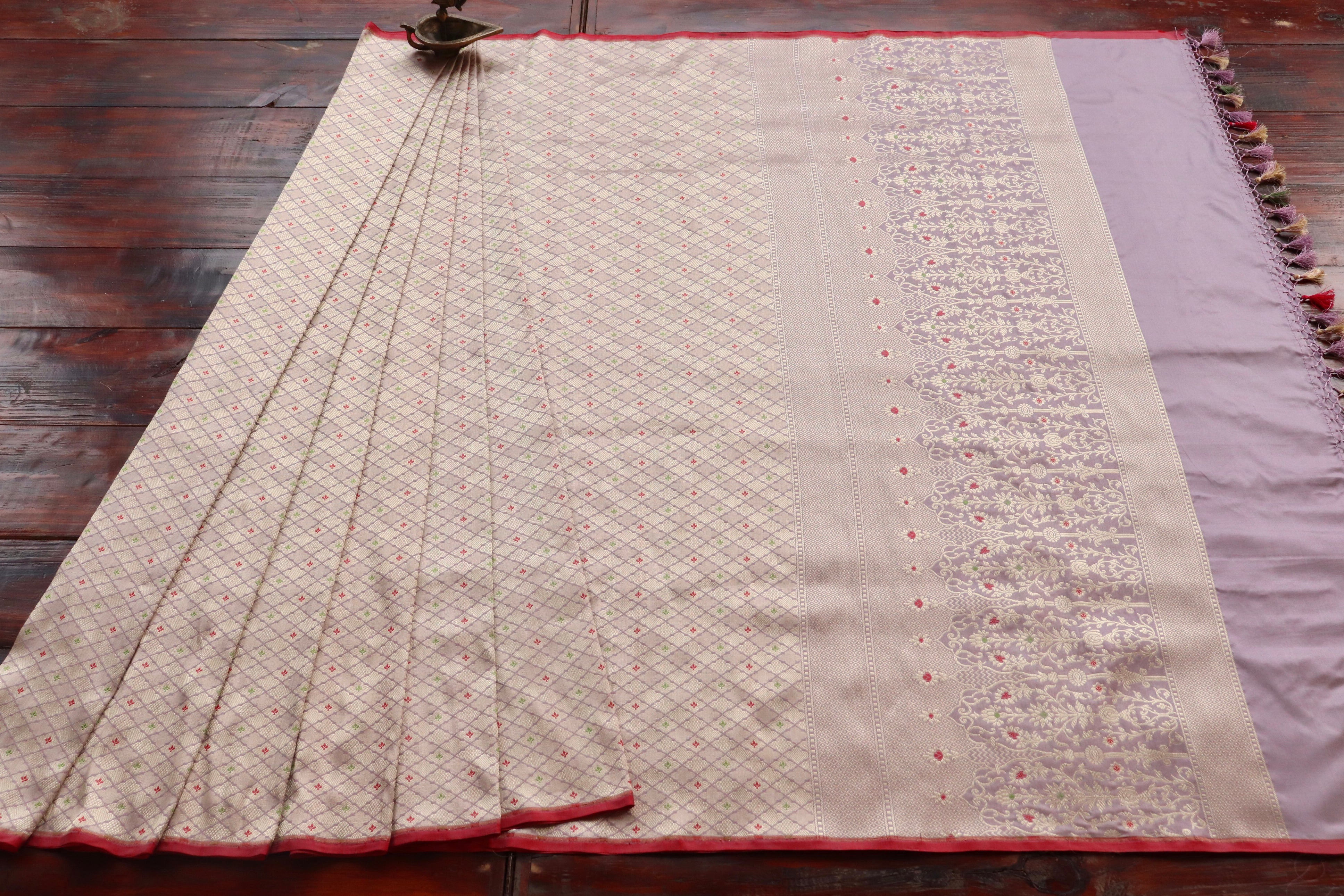 Pale Pink Meenadar Tanchoi Pure Silk Handloom Banarasi Saree