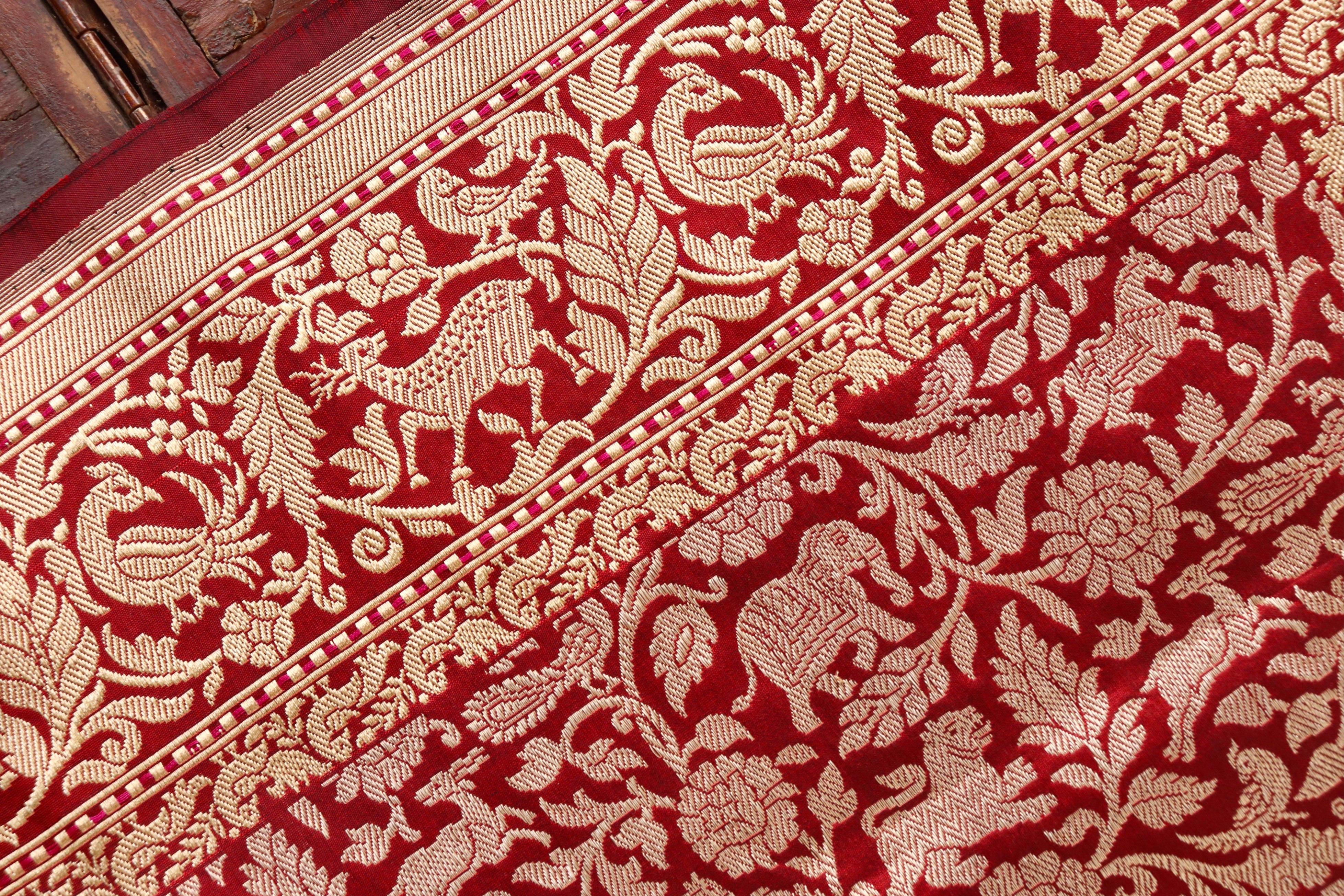 Maroon Shikargah Pure Silk Handloom Banarasi Saree