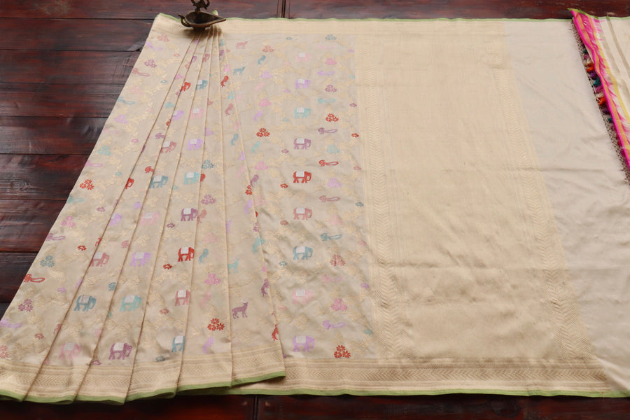 Ivory Kadhua Shikargah Pure Silk Handloom Banarasi Saree