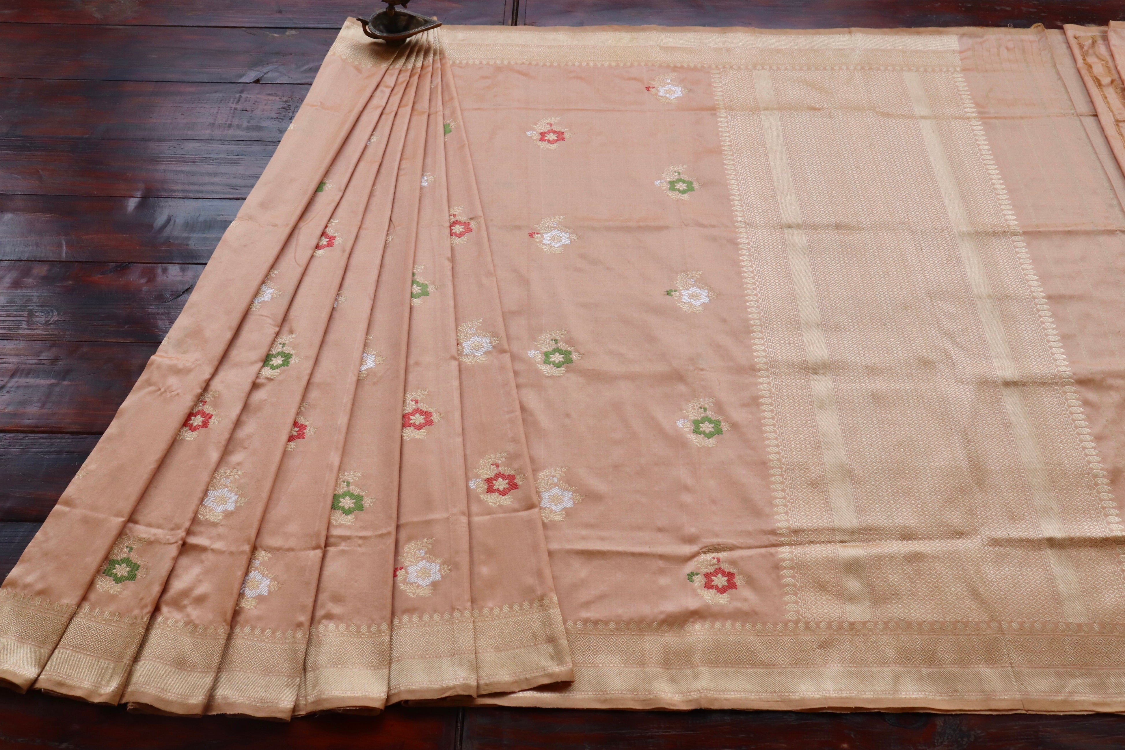 Peach Meenadar Motif Pure Silk Handloom Banarasi Saree