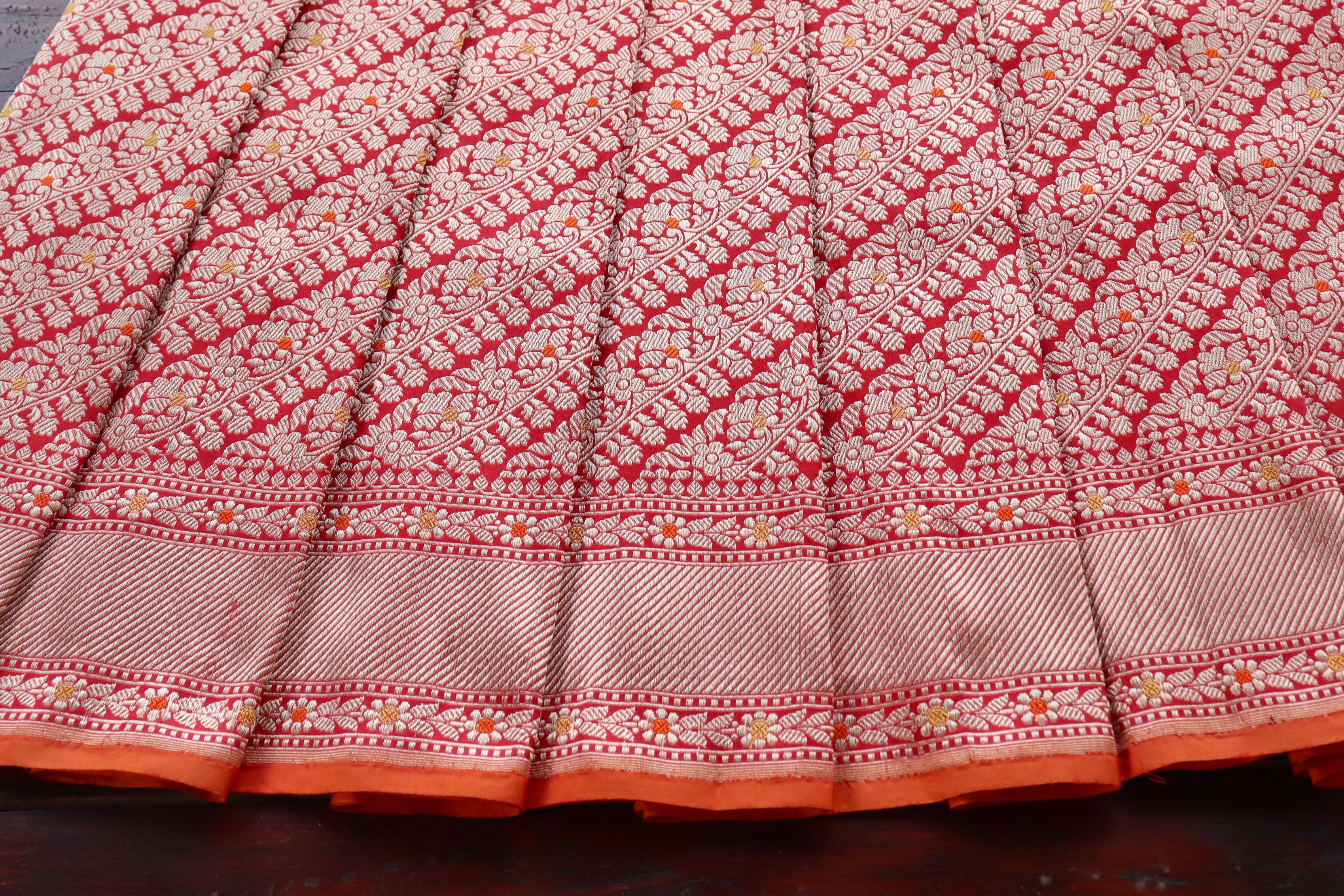Red Meenadar Adda Tanchoi Pure Silk Handloom Banarasi Saree