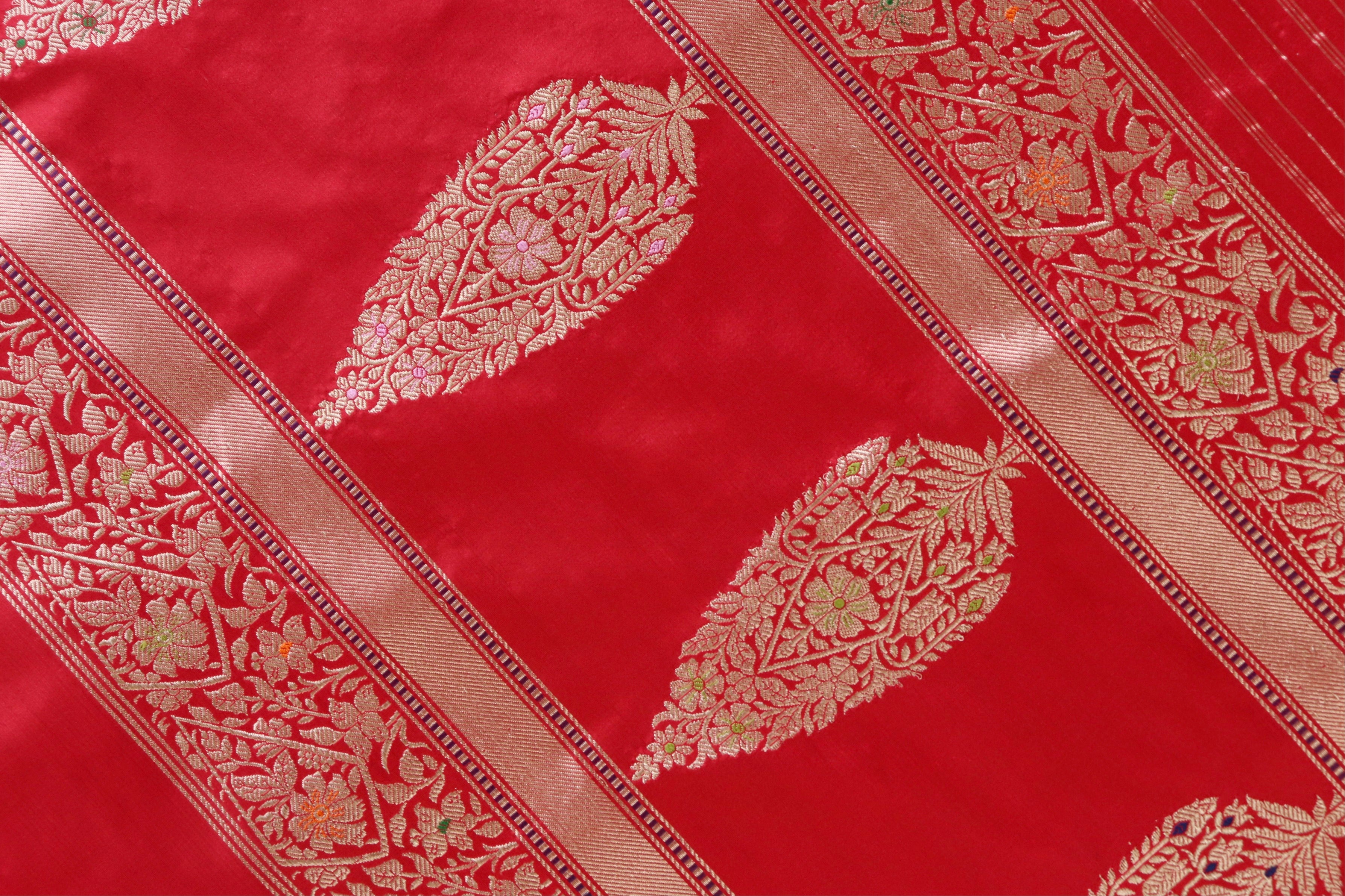 Red Kairy Pure Silk Handloom Banarasi Saree