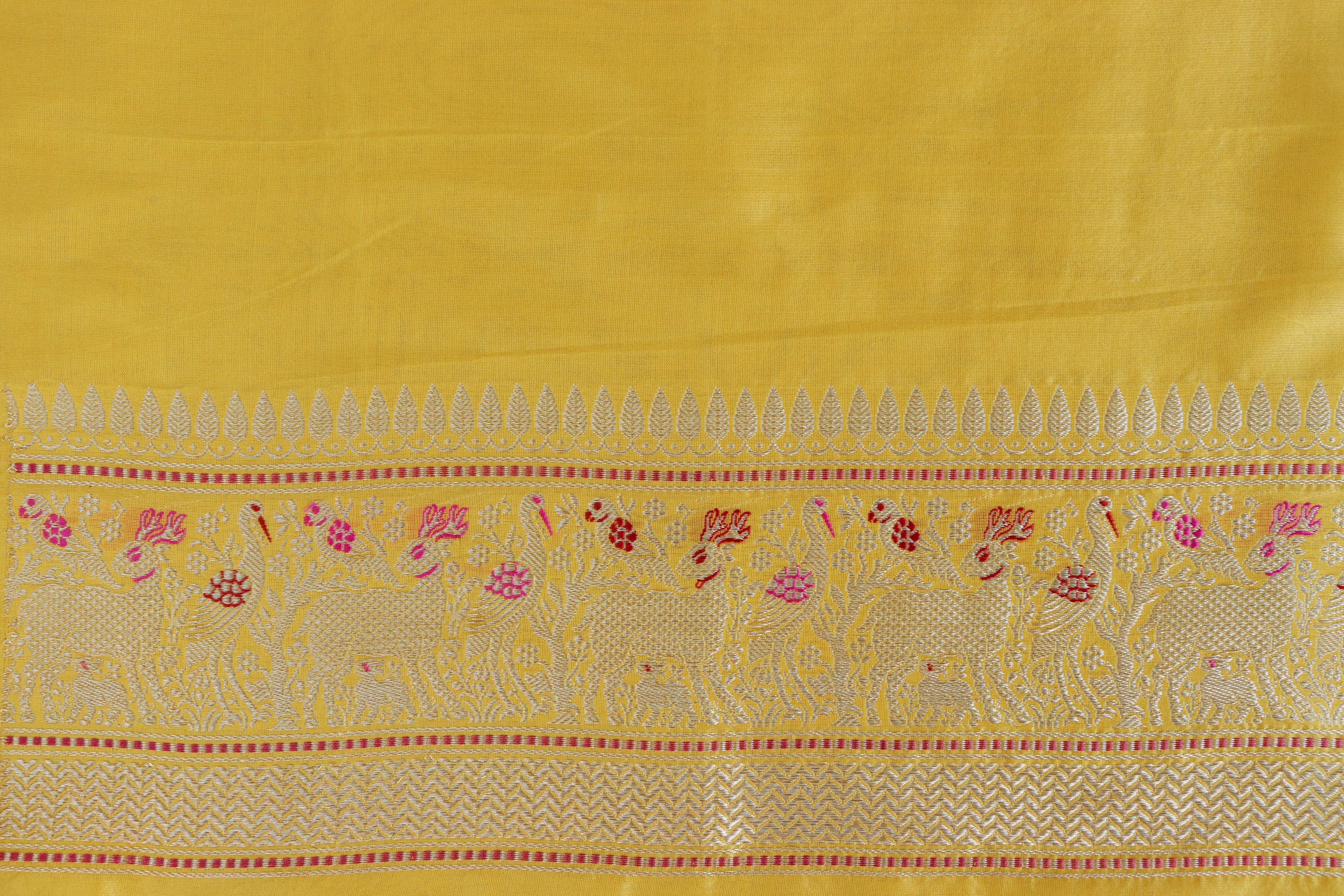 Yellow Bird Motif Pure Silk Handloom Banarasi Saree