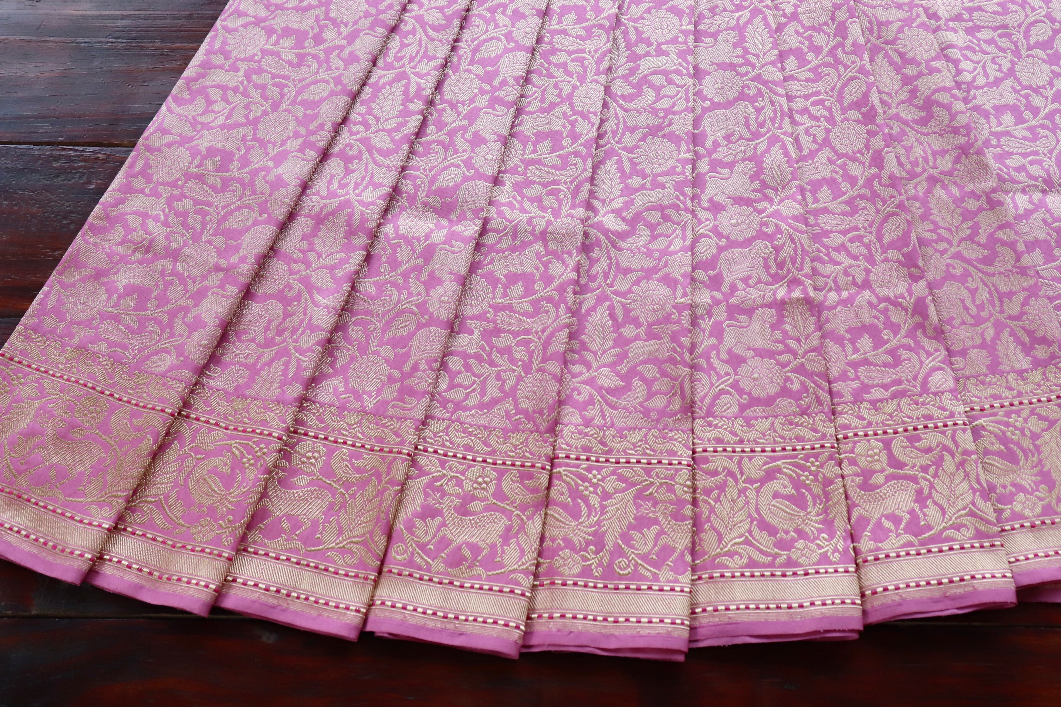 Baby Pink Tanchoi Shikargah Pure Silk Handloom Banarasi Saree