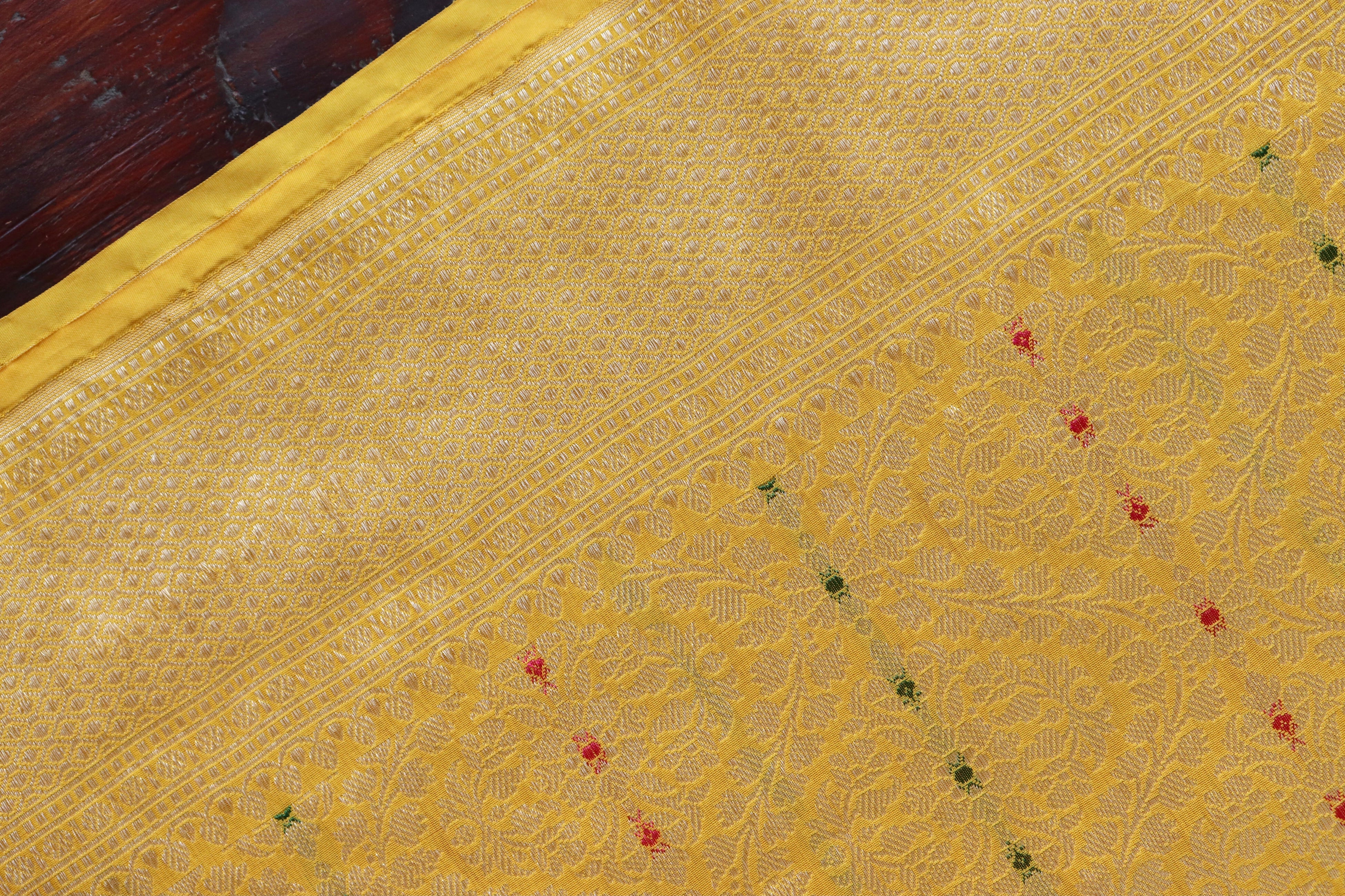 Yellow Meenadar Tanchoi Pure Silk Handloom Banarasi Saree