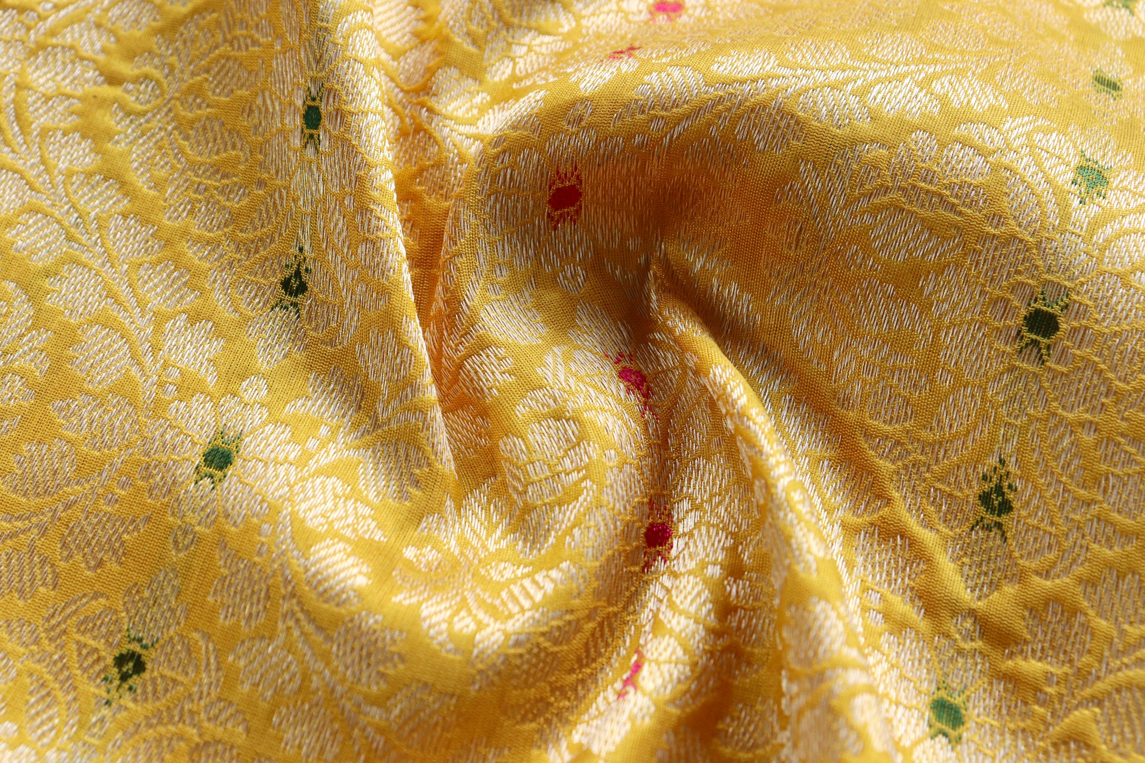 Yellow Meenadar Tanchoi Pure Silk Handloom Banarasi Saree