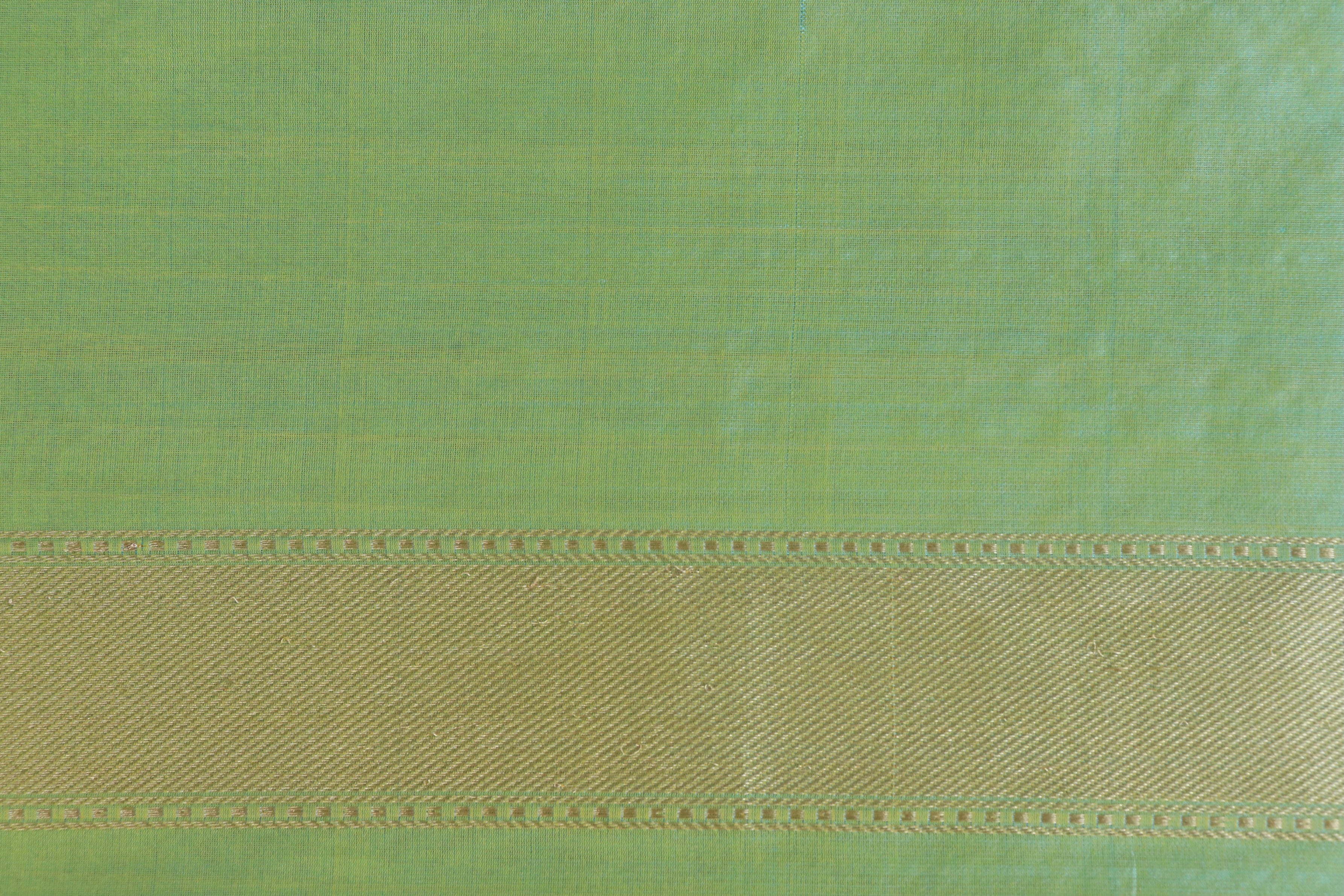Light Green Kadhua Motif Katan Silk Pure Handloom Banarasi Saree
