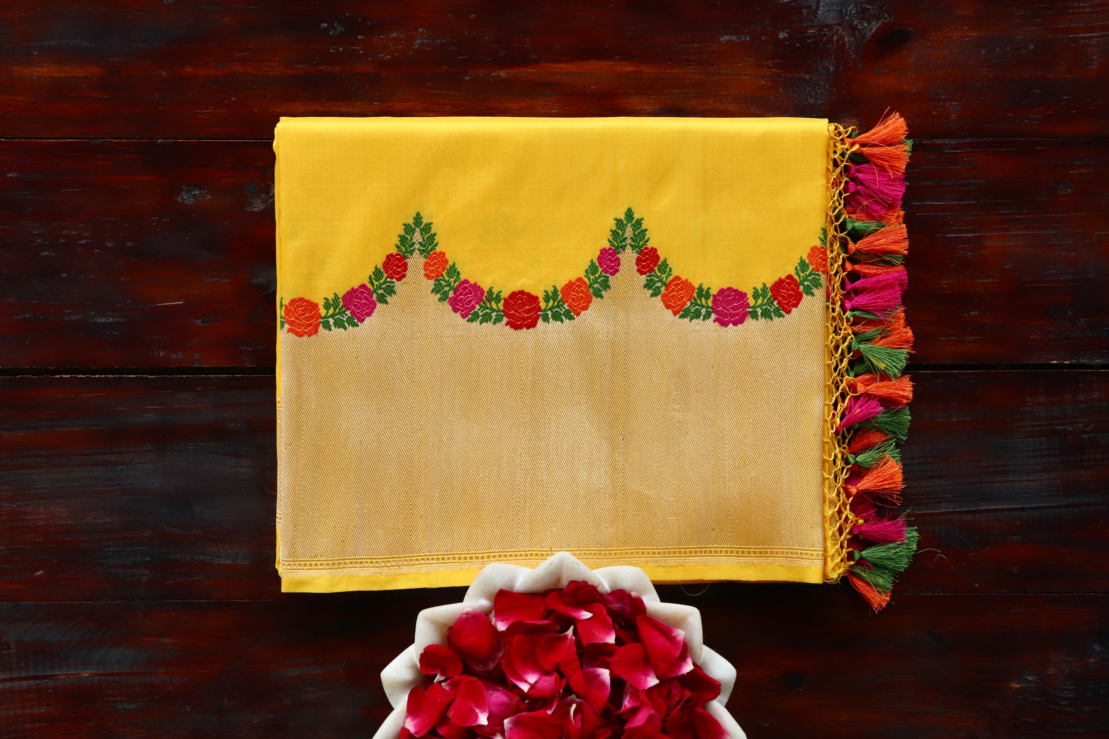 Mango Yellow Floral Border Pure Silk Handloom Banarasi Saree