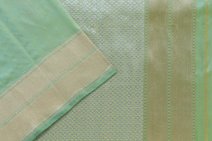 Light Green Kadhua Motif Katan Silk Pure Handloom Banarasi Saree