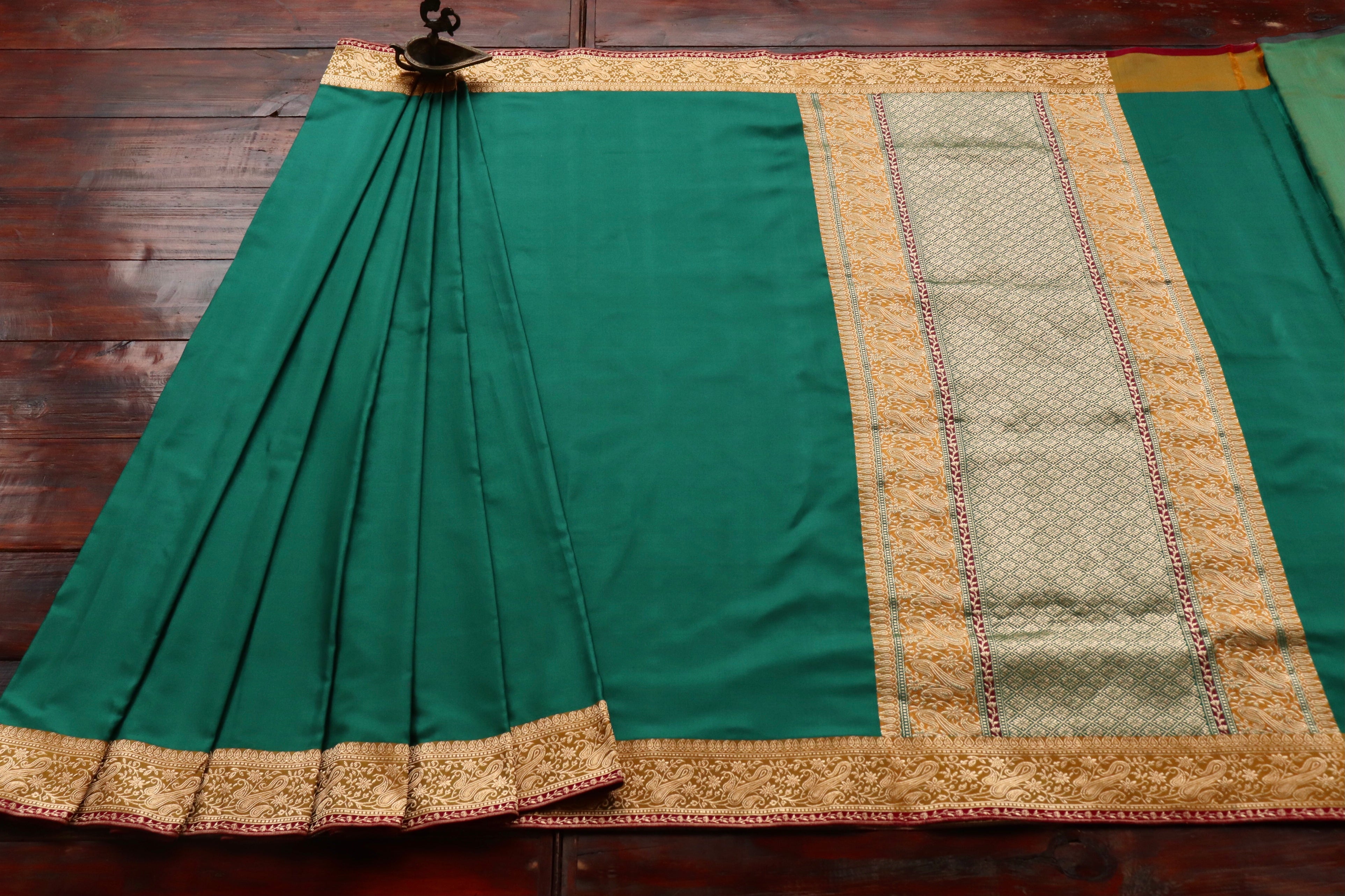 Green Banarasi Handwoven Satin Silk Saree