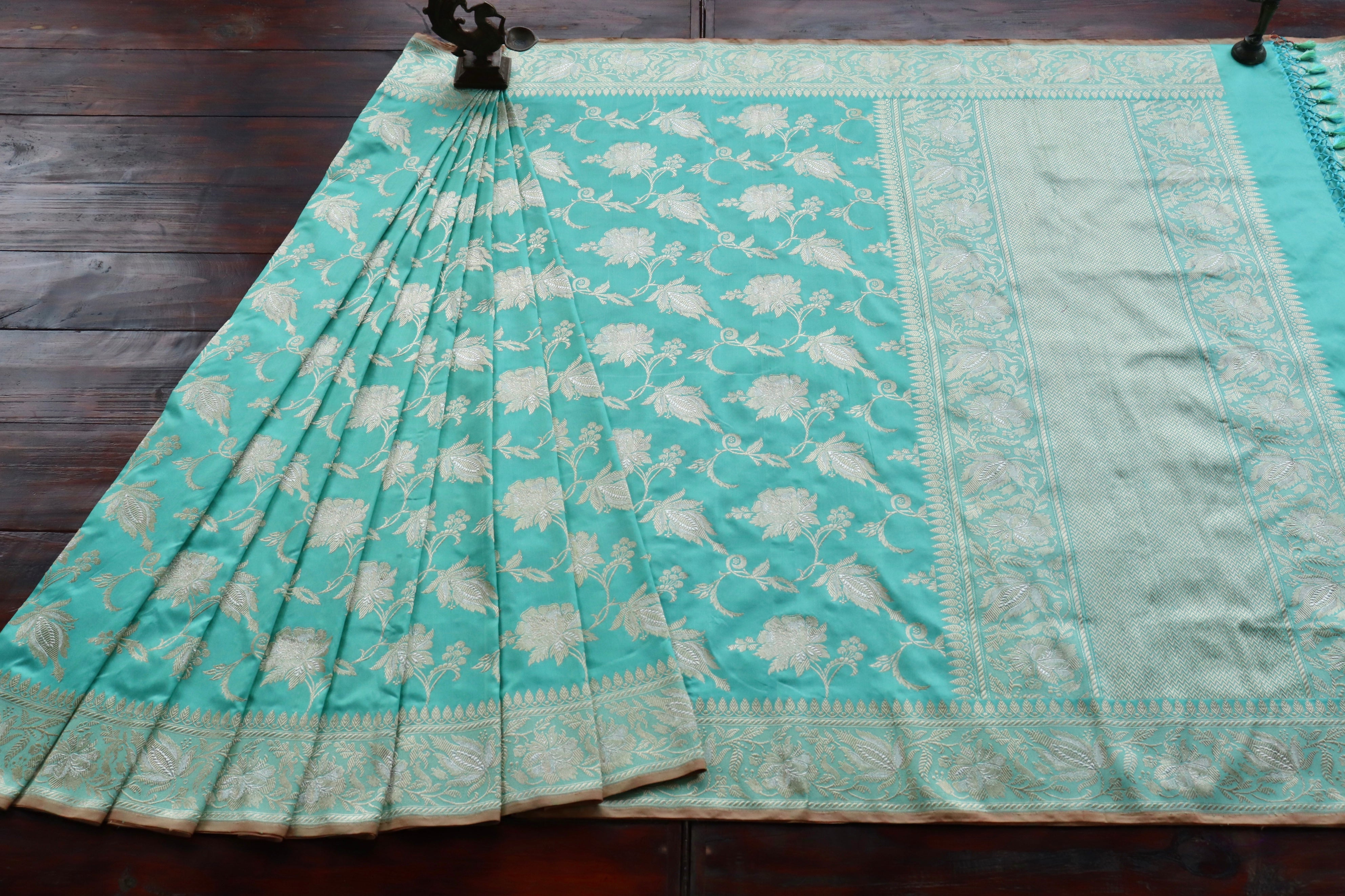 Mint Green Chinar Jangla Pure Silk Handloom Banarasi Saree