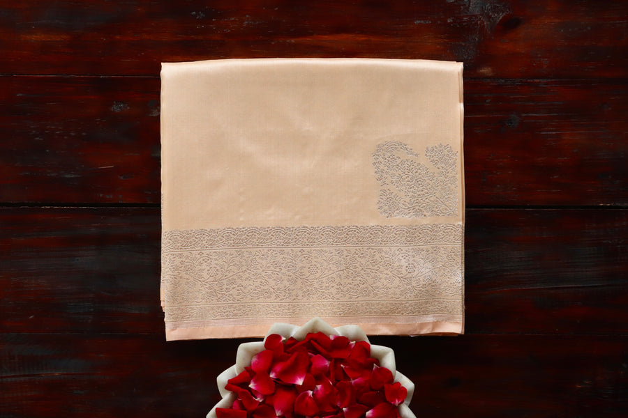 Peach Kuniya Pure Silk Banarasi Saree | Stuti Weaves