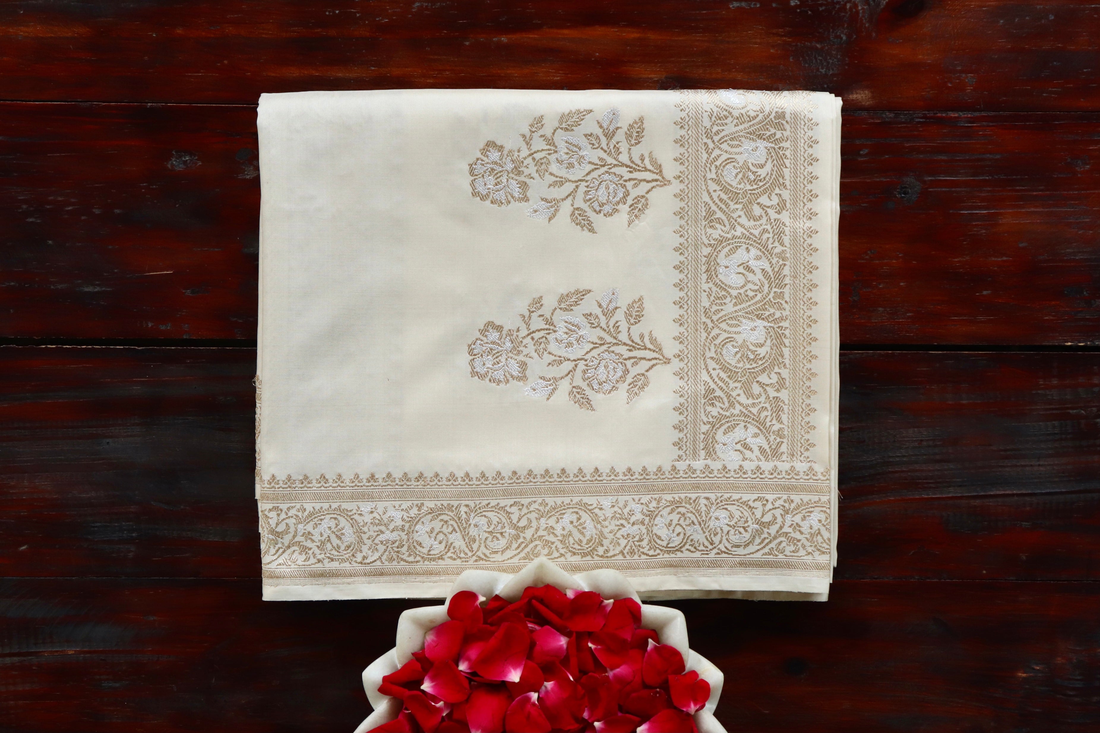 Ivory Sona Rupa Pure Silk Handloom Banarasi Saree