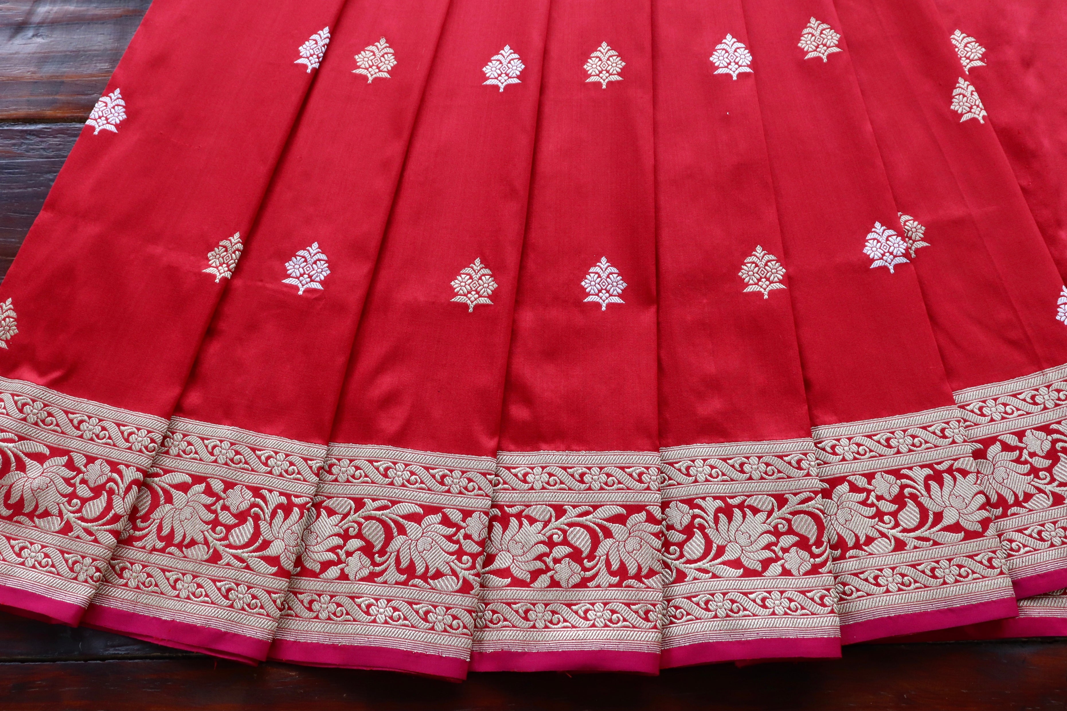 Deep Red Pure Silk Handloom Banarasi Saree