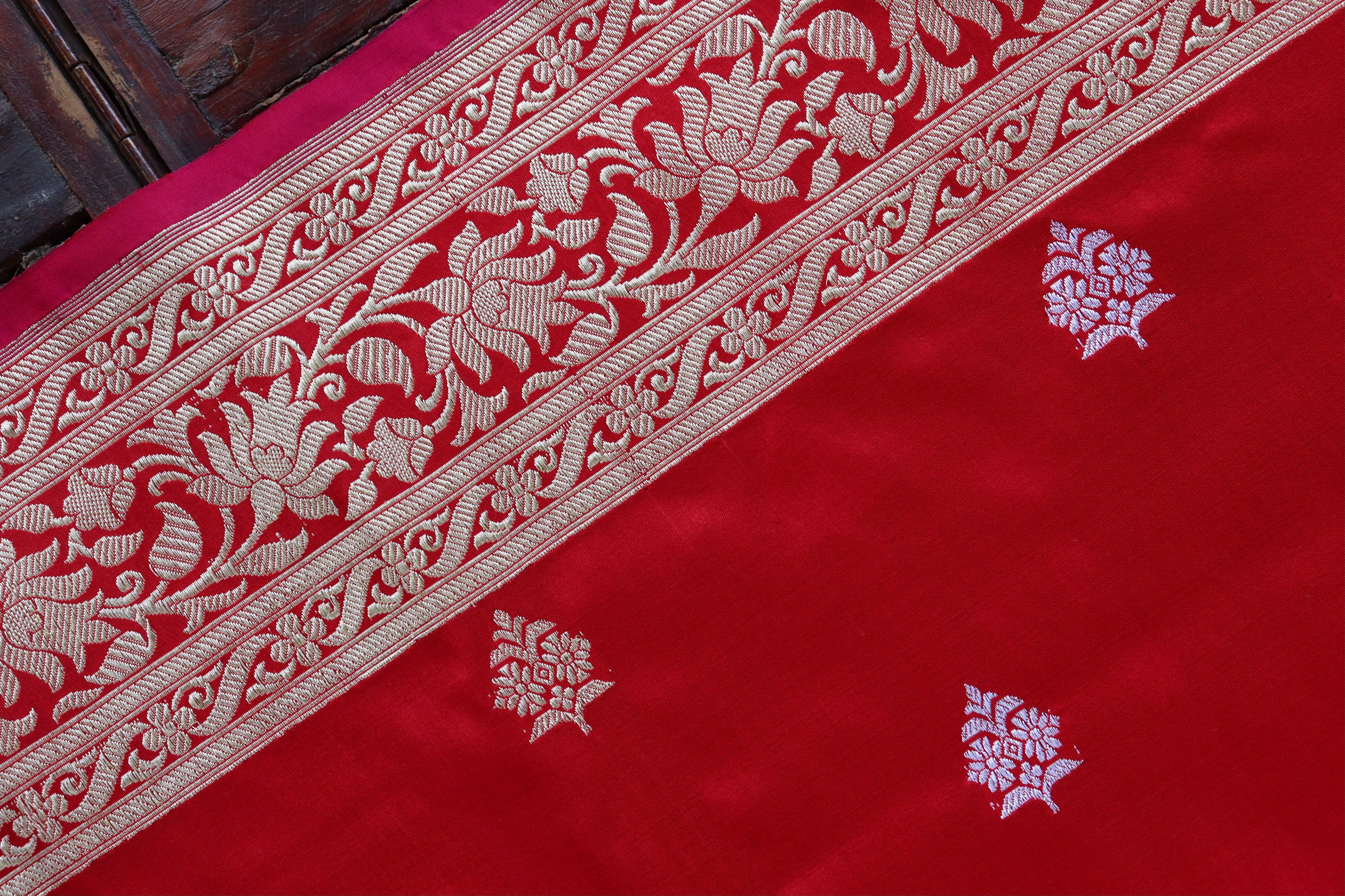 Deep Red Pure Silk Handloom Banarasi Saree