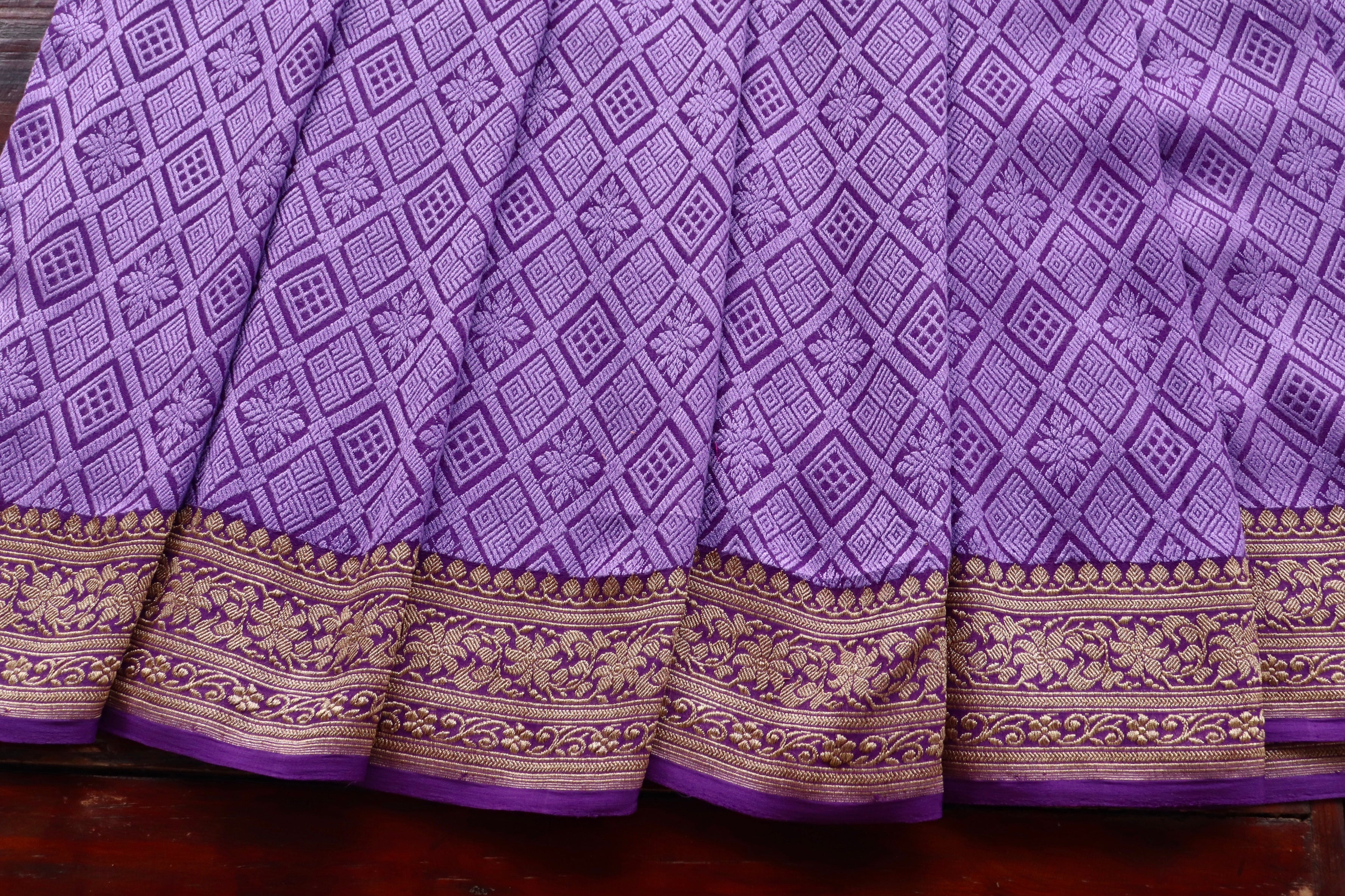 Purple Handwoven Banarasi Tanchoi Silk Saree