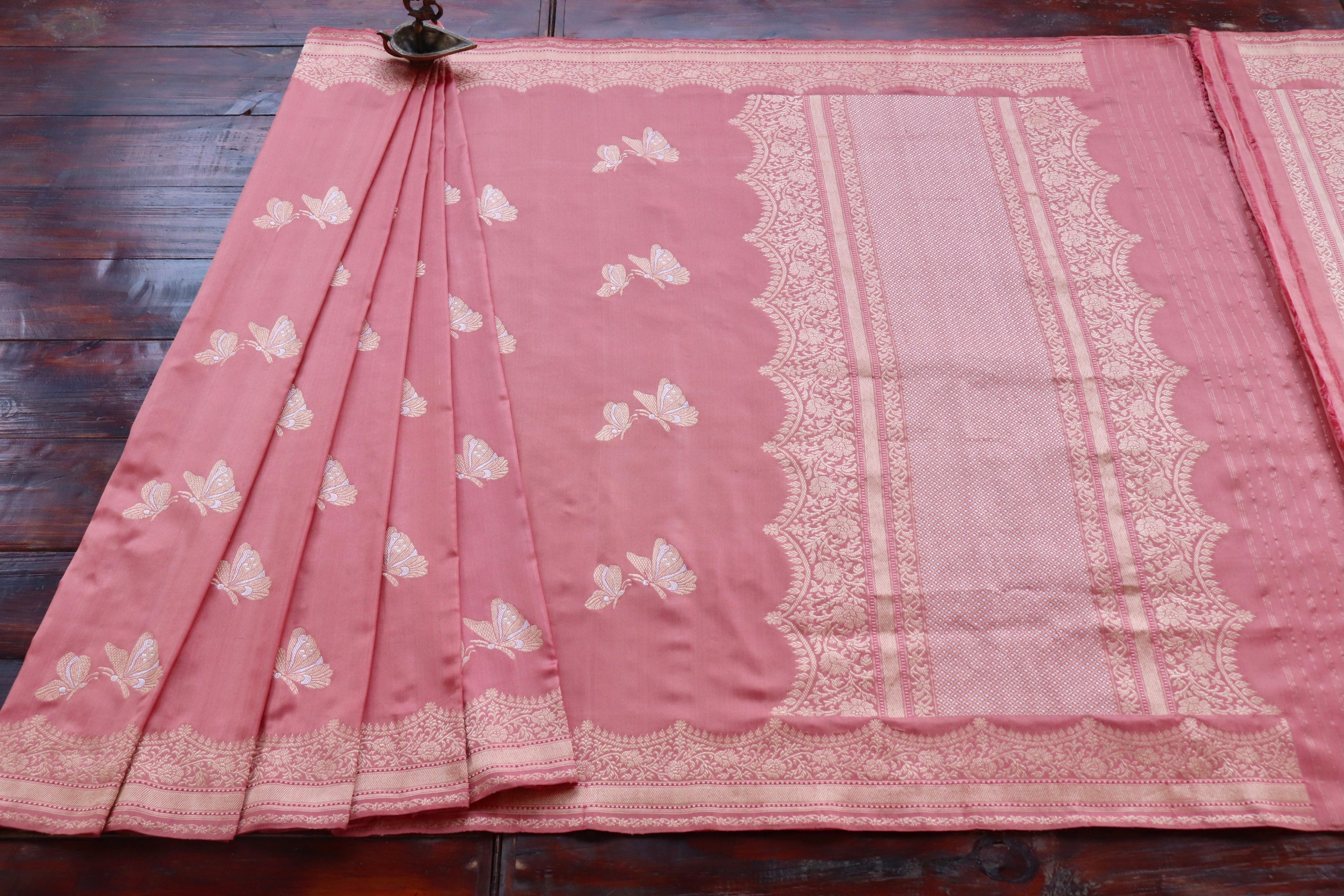 Salmon Butterfly Motif Pure Silk Handloom Banarasi Saree