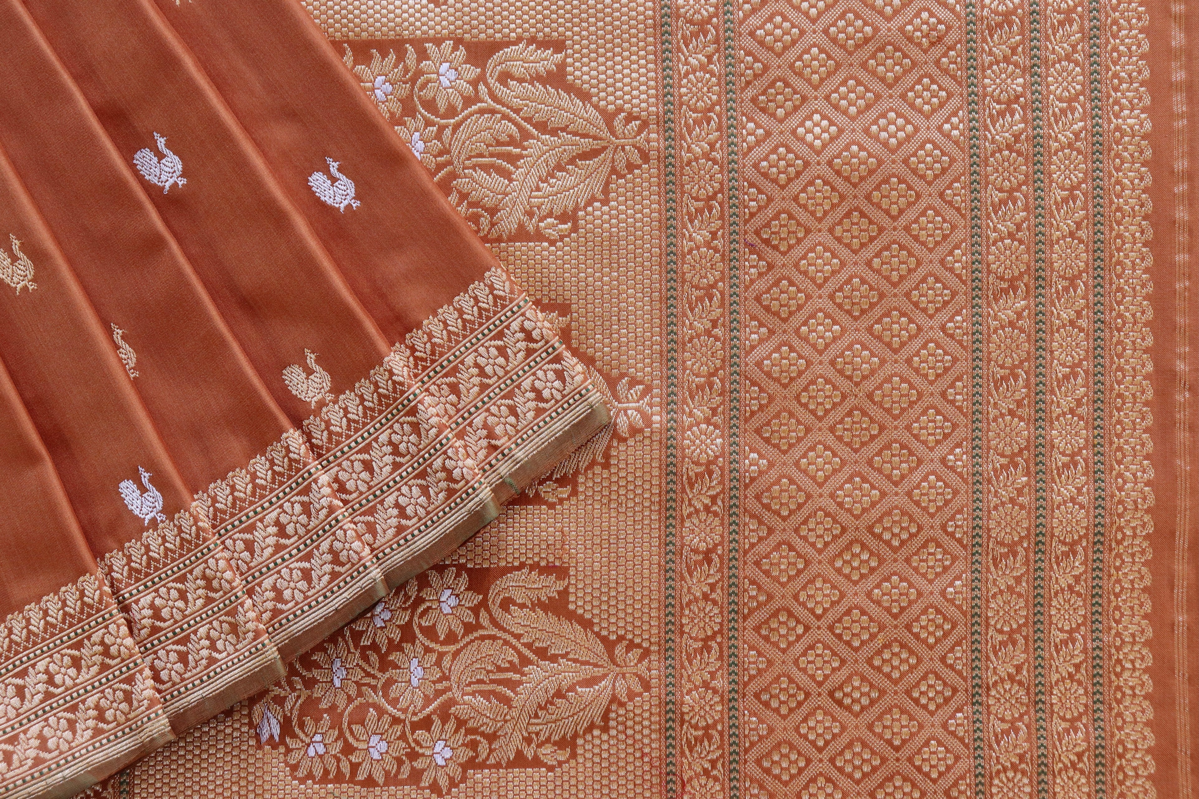 Brown Peacock Motif Pure Silk Handloom Banarasi Saree