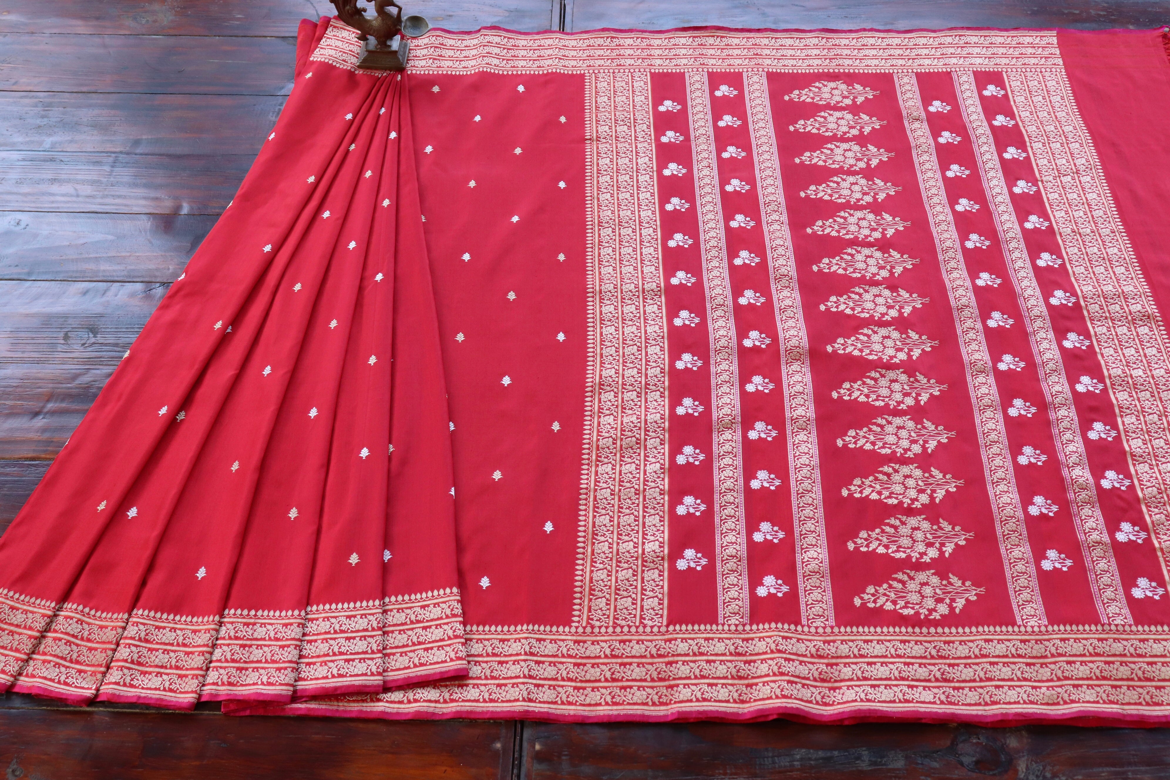 Deep Red Kadhua Motif Pure Silk Handloom Banarasi Saree