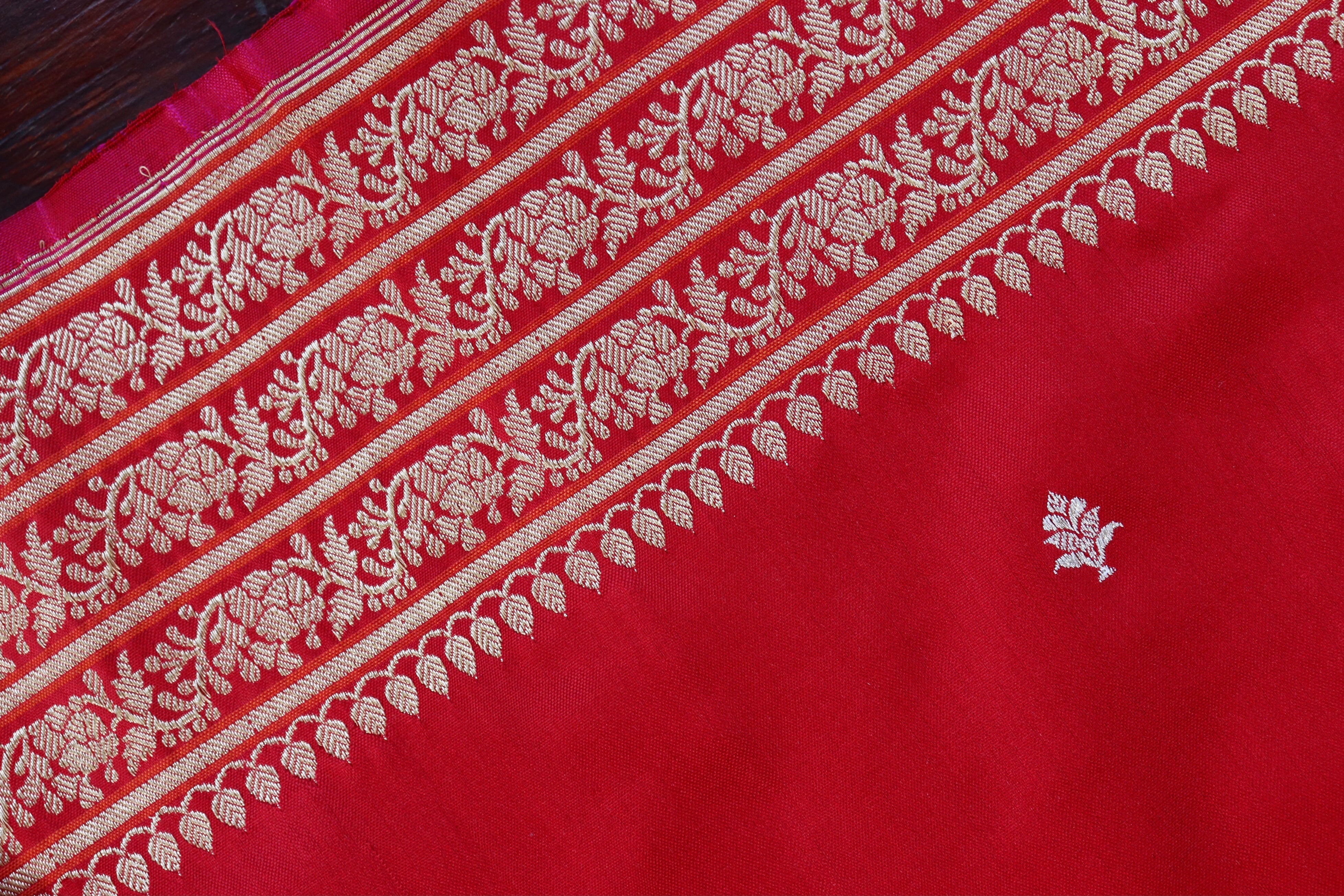 Deep Red Kadhua Motif Pure Silk Handloom Banarasi Saree