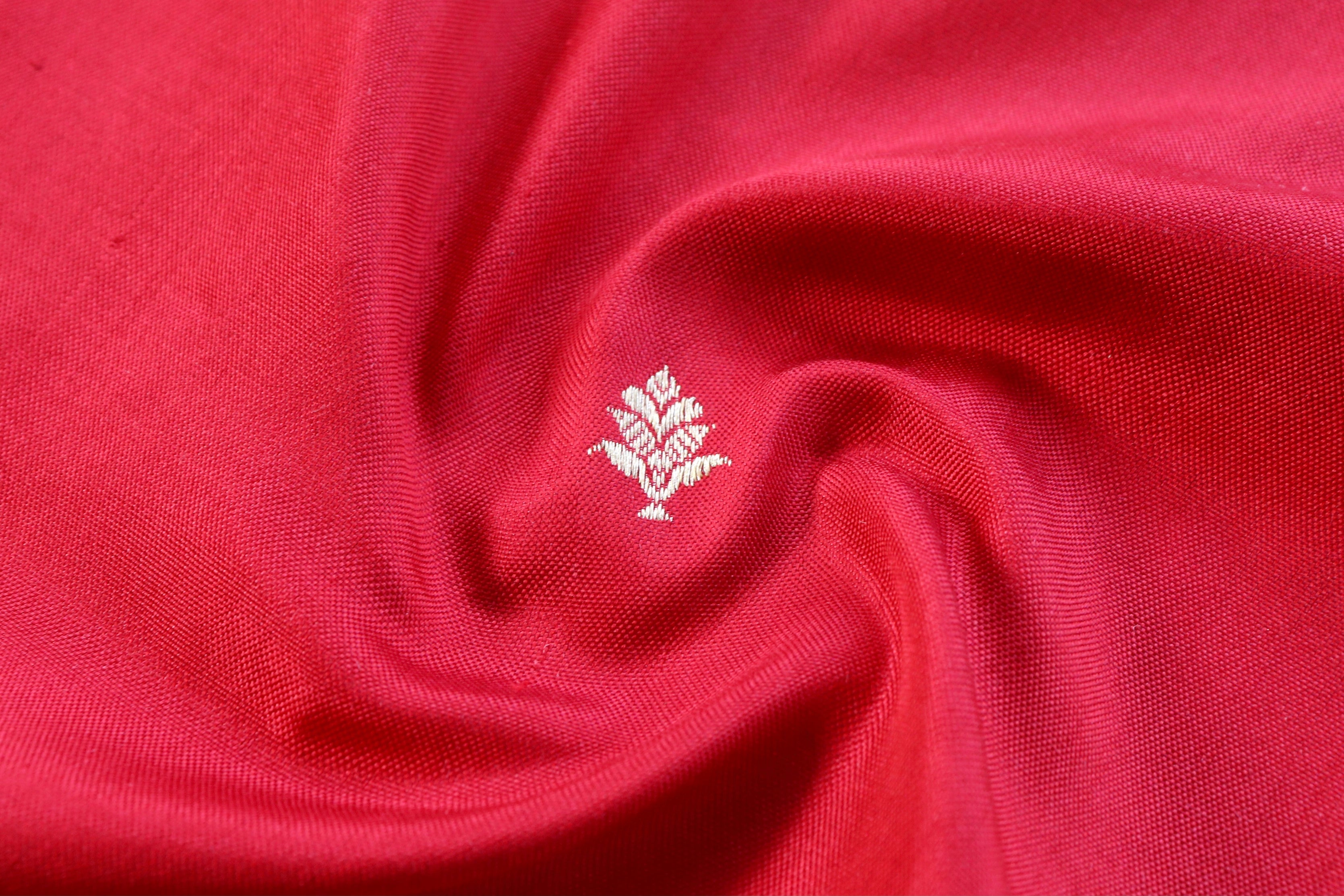 Deep Red Kadhua Motif Pure Silk Handloom Banarasi Saree