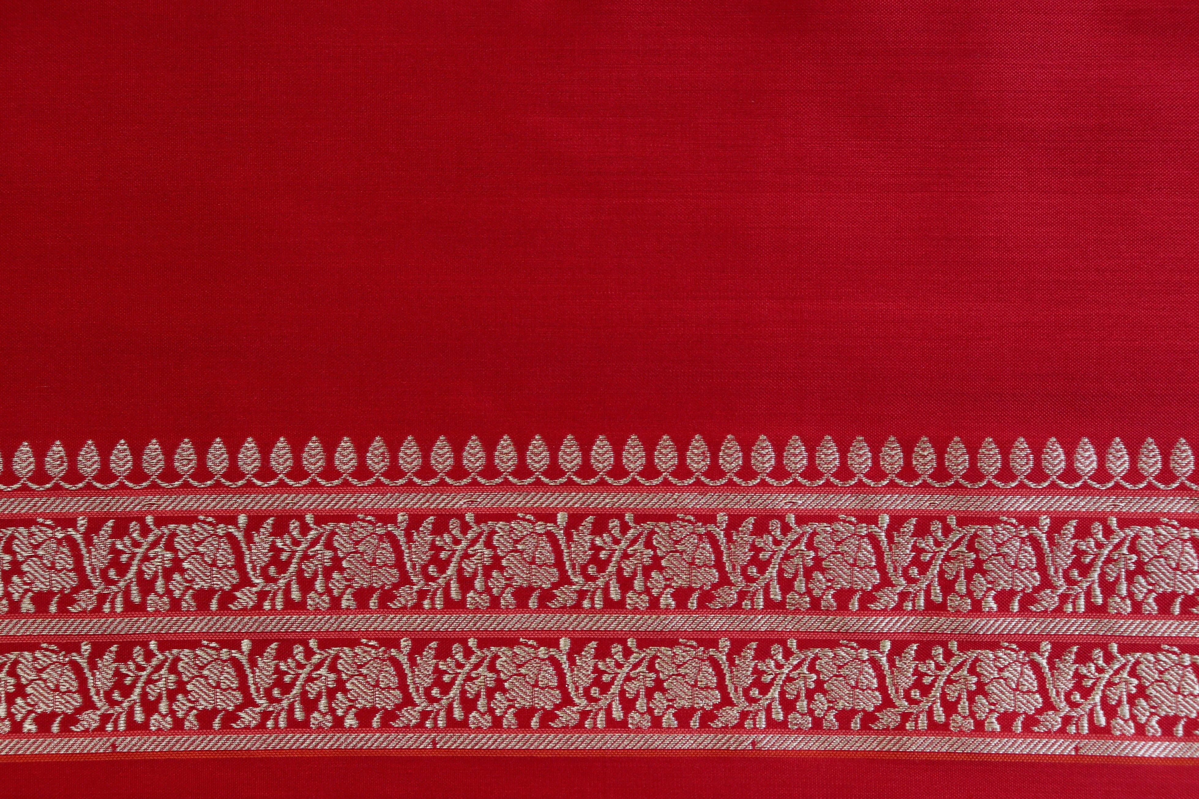 Deep Red Kadhua Motif Pure Silk Handloom Banarasi Saree