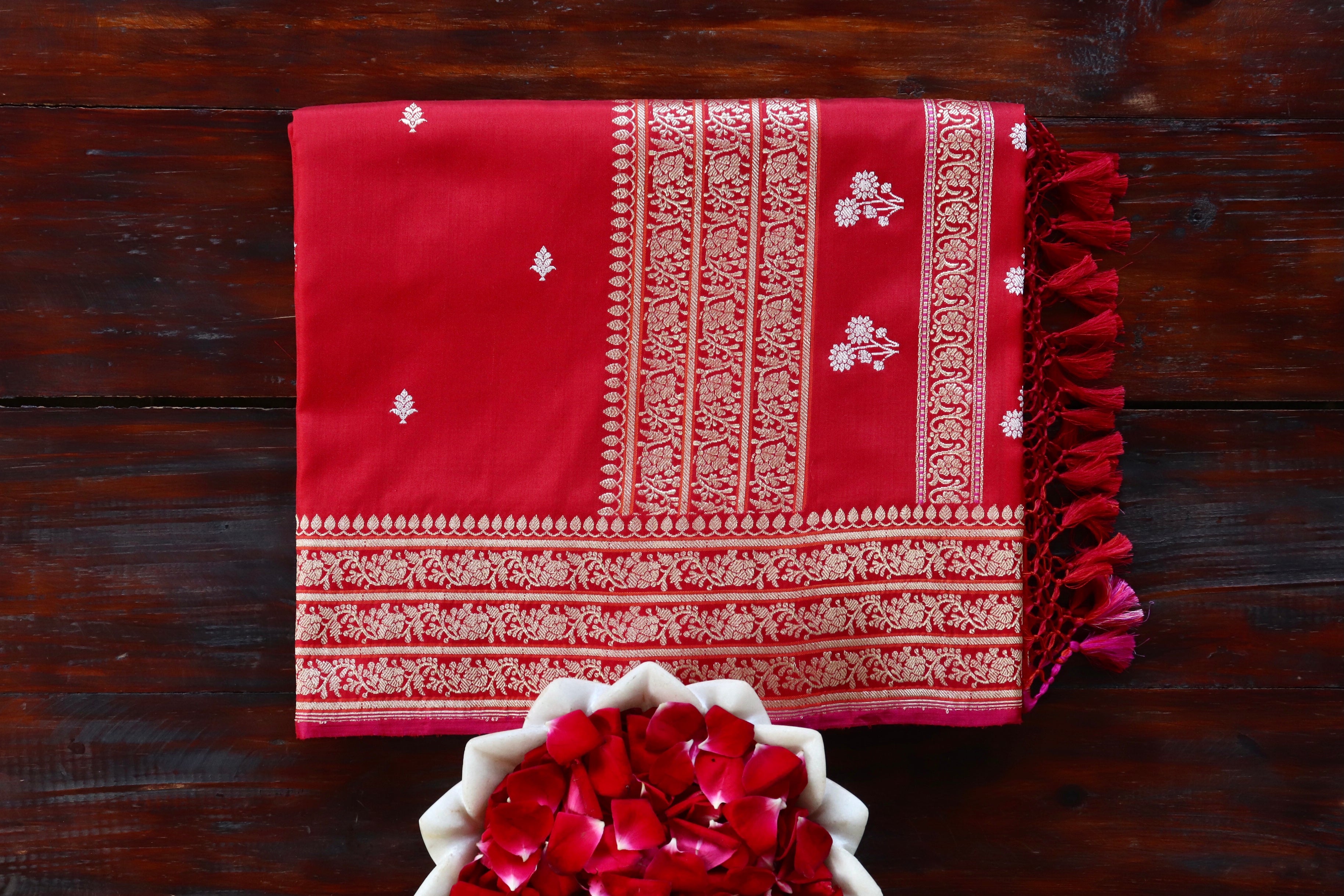 Deep Red Kadhua Motif Pure Silk Handloom Banarasi Saree