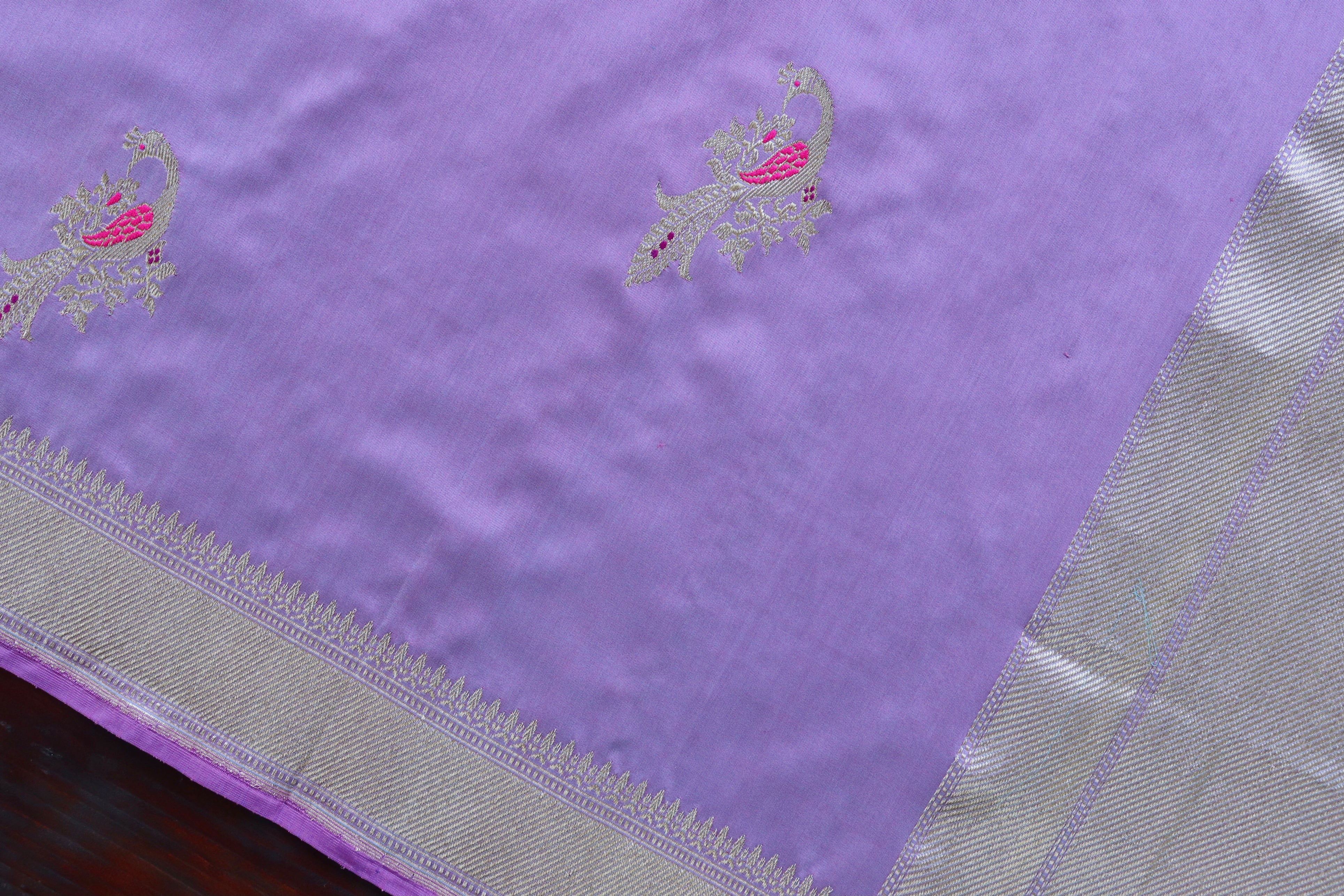 Lilac Bird Motif Pure Silk Handloom Banarasi Dupatta