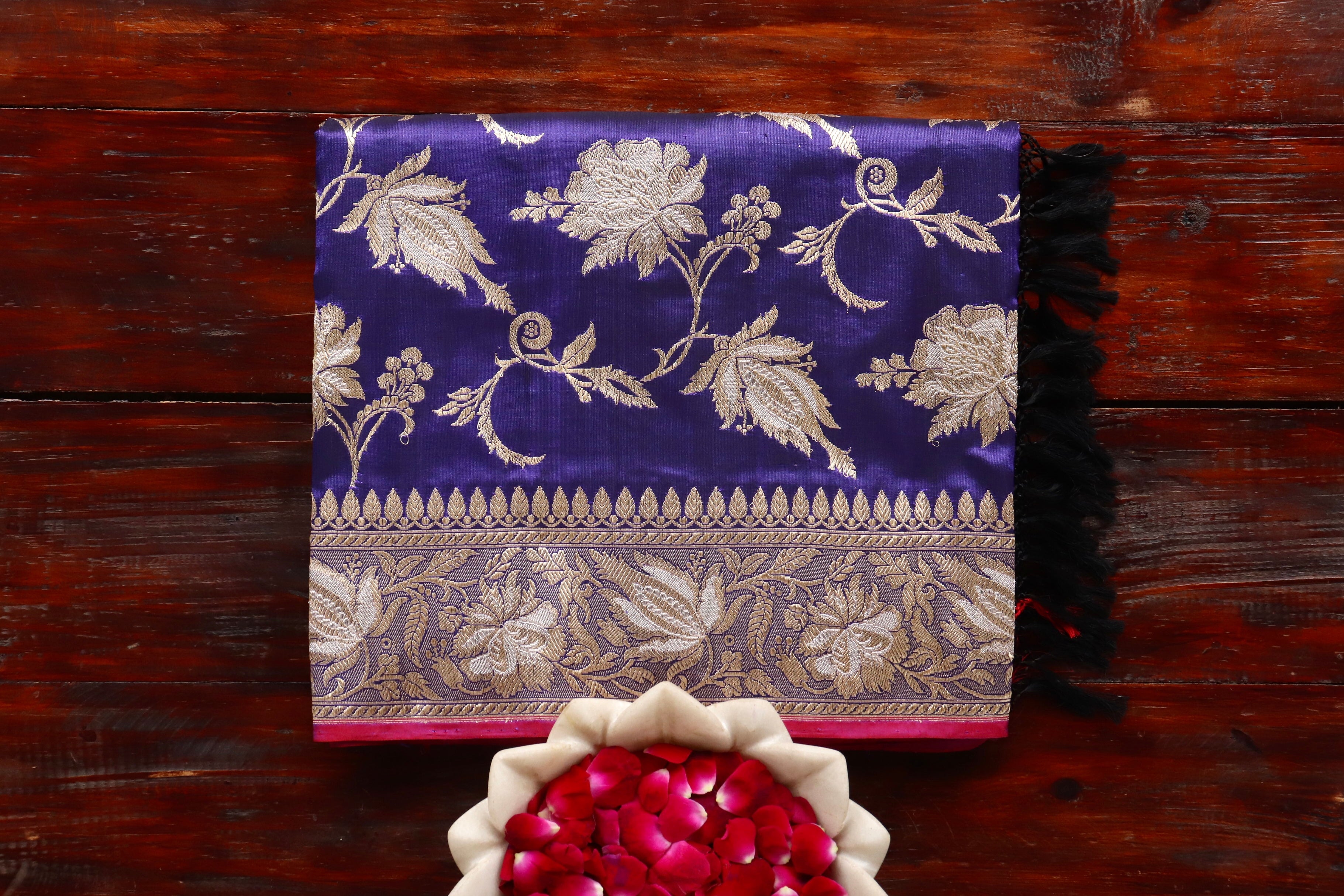 Navy Blue Chinar Jangla Pure Silk Handloom Banarasi Saree