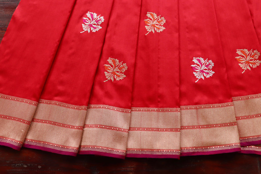Red Kadhua Motif Katan Silk Pure Handloom Banarasi Saree