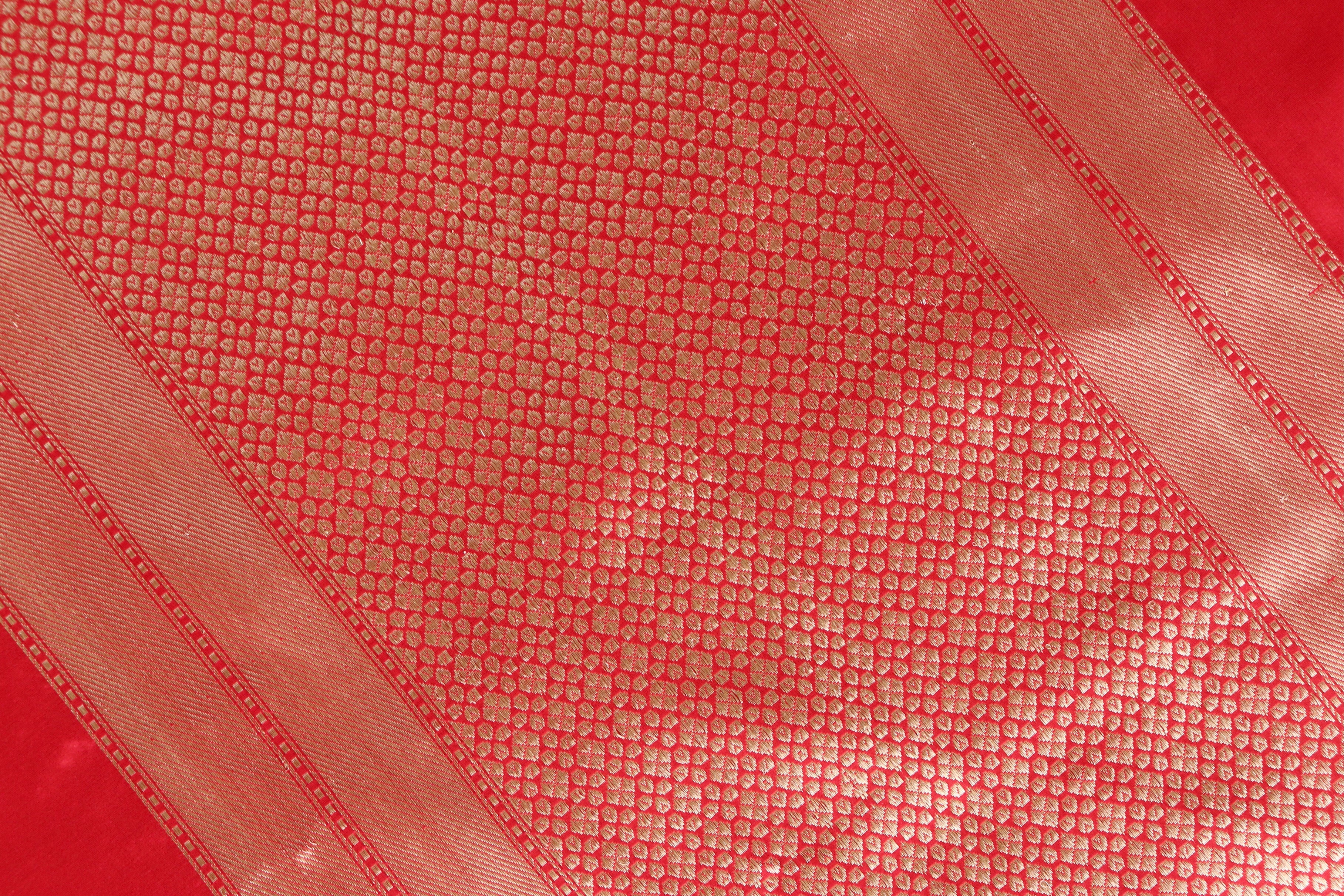 Red Kadhua Motif Katan Silk Pure Handloom Banarasi Saree